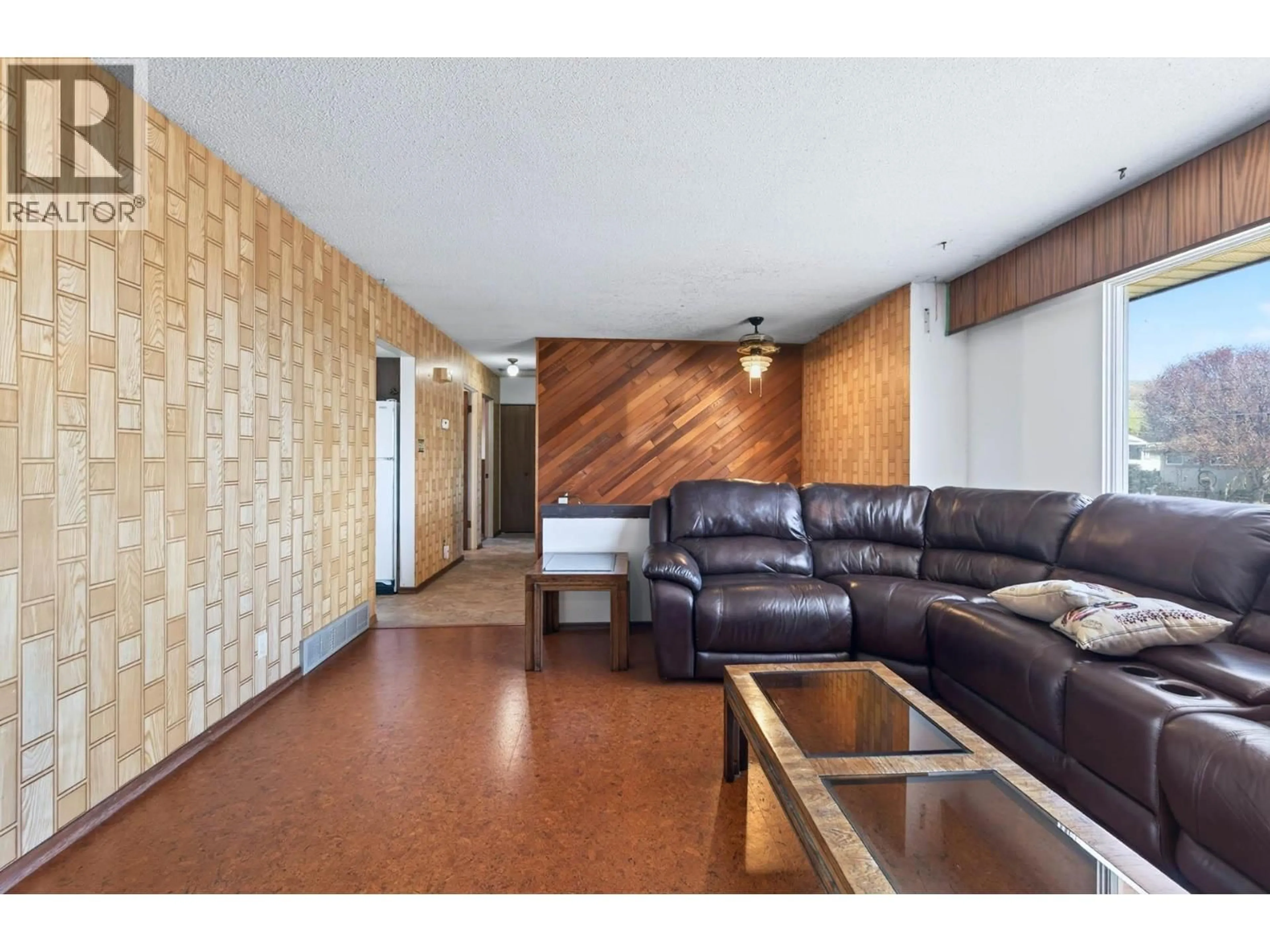 Unknown for 1132 WINDBREAK STREET, Kamloops British Columbia V2B5R2