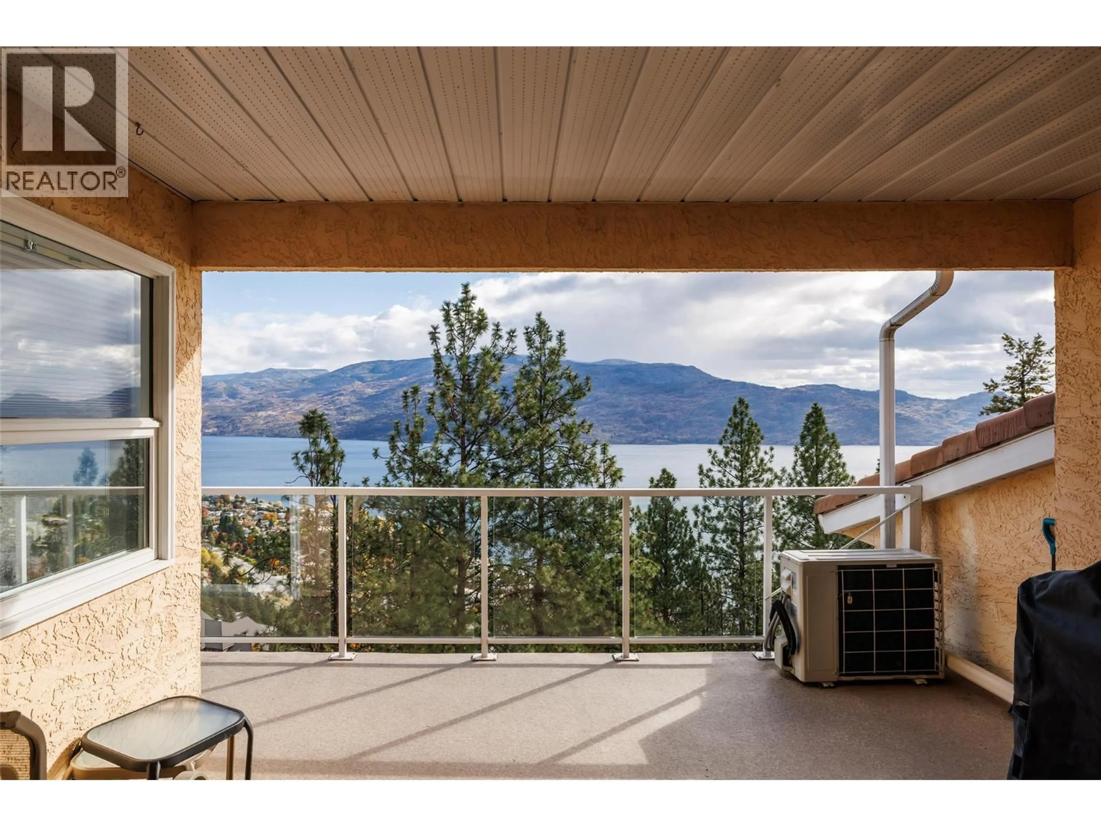 Patio, water/lake/river/ocean view for 204 - 4450 PONDEROSA DRIVE, Peachland British Columbia V0H1X5