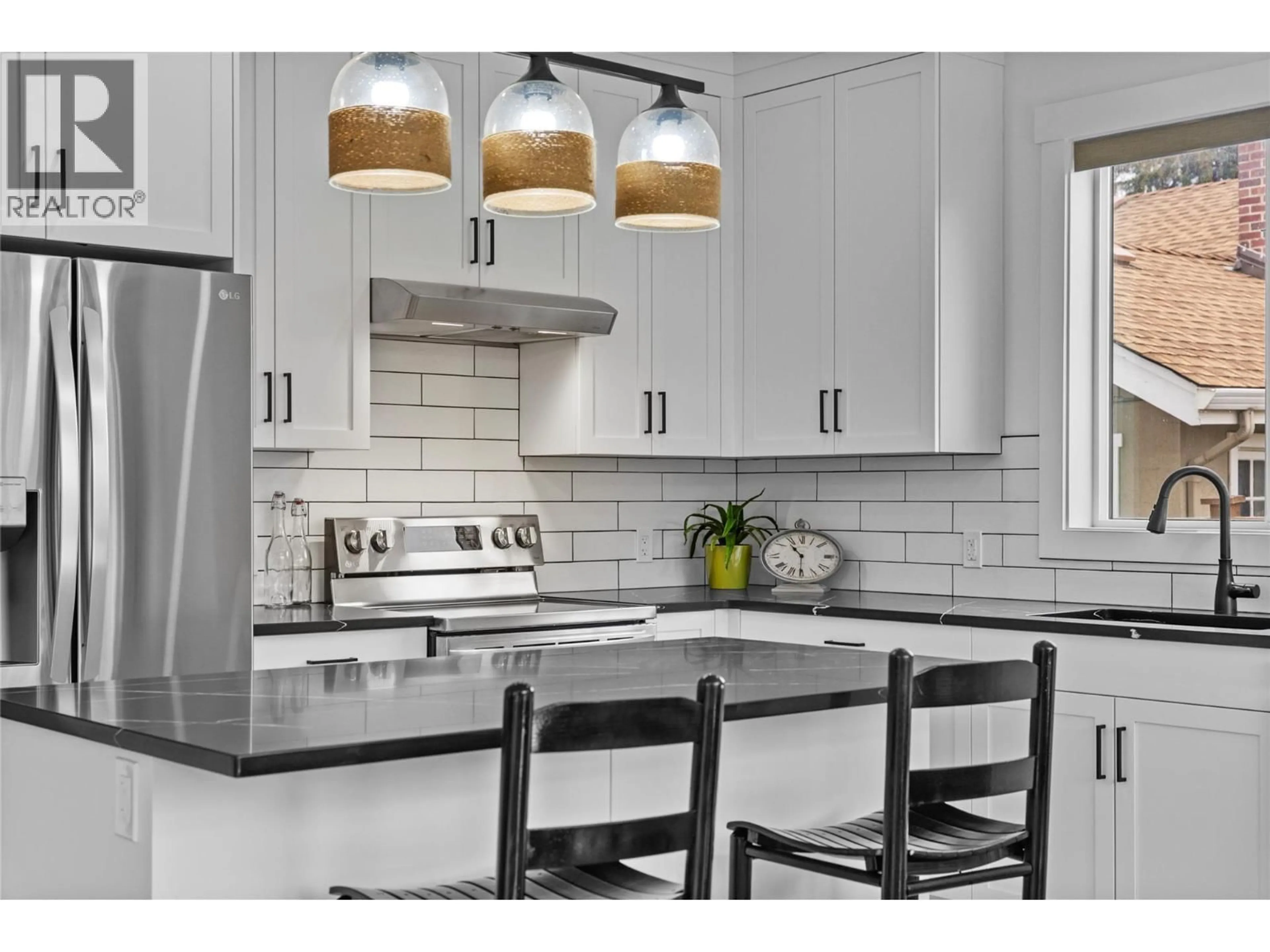 Contemporary kitchen, ceramic/tile floor for 1788 NICOLA AVENUE, Merritt British Columbia V1K1R6