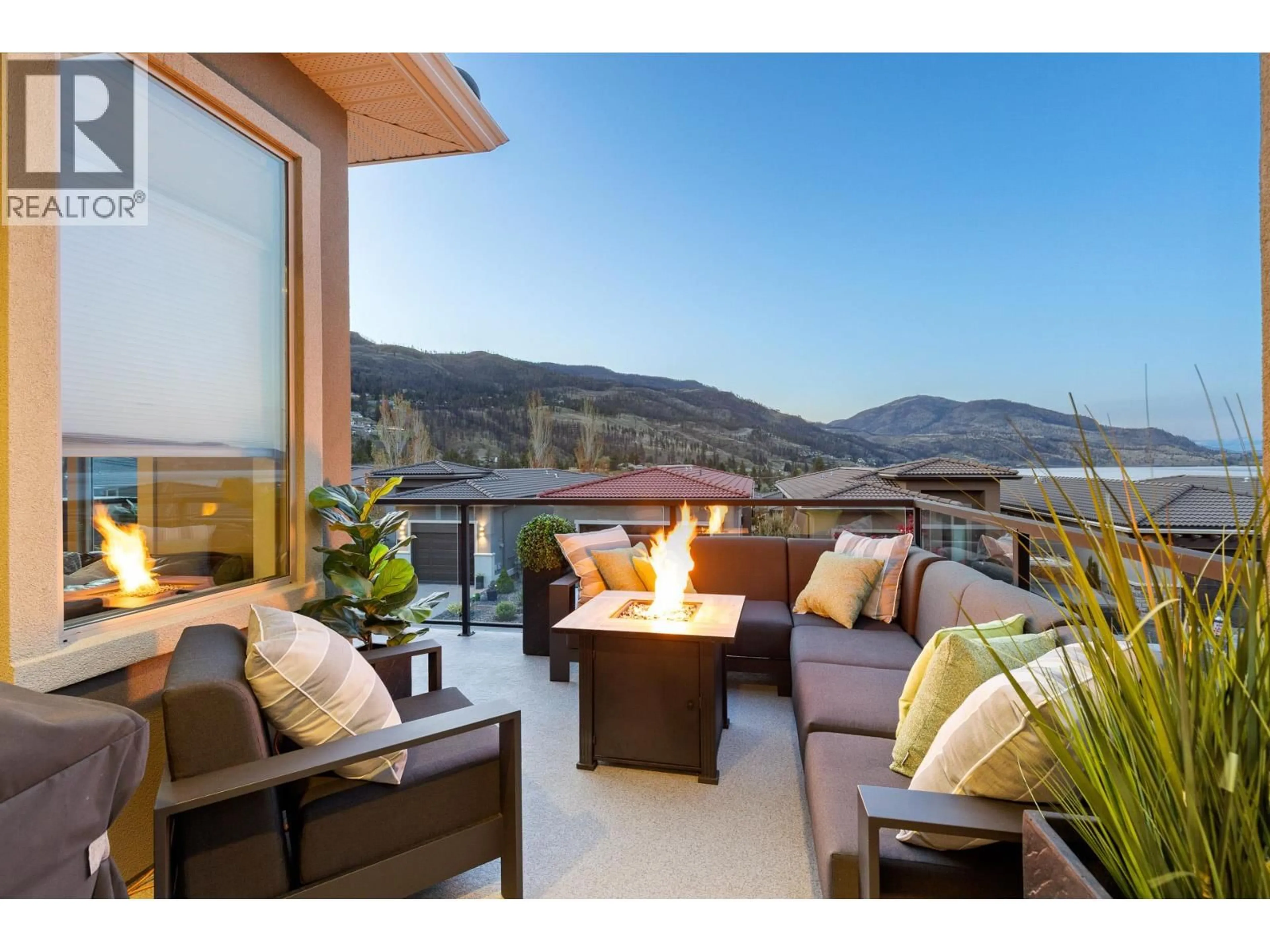 Patio, water/lake/river/ocean view for 1595 BEACH VIEW LANE, West Kelowna British Columbia V1Z4E1