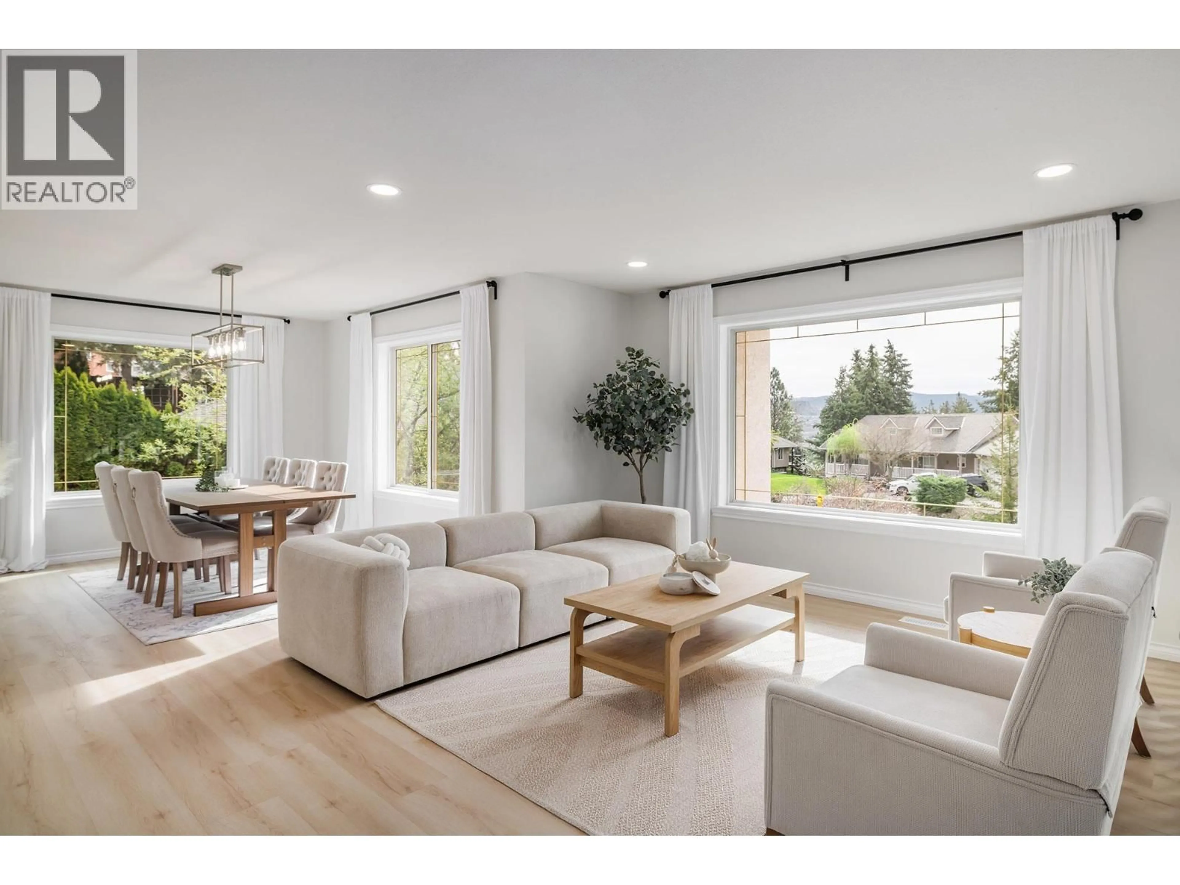 Living room with furniture, unknown for 2321 LILLOOET CRESCENT, Kelowna British Columbia V1V1T1