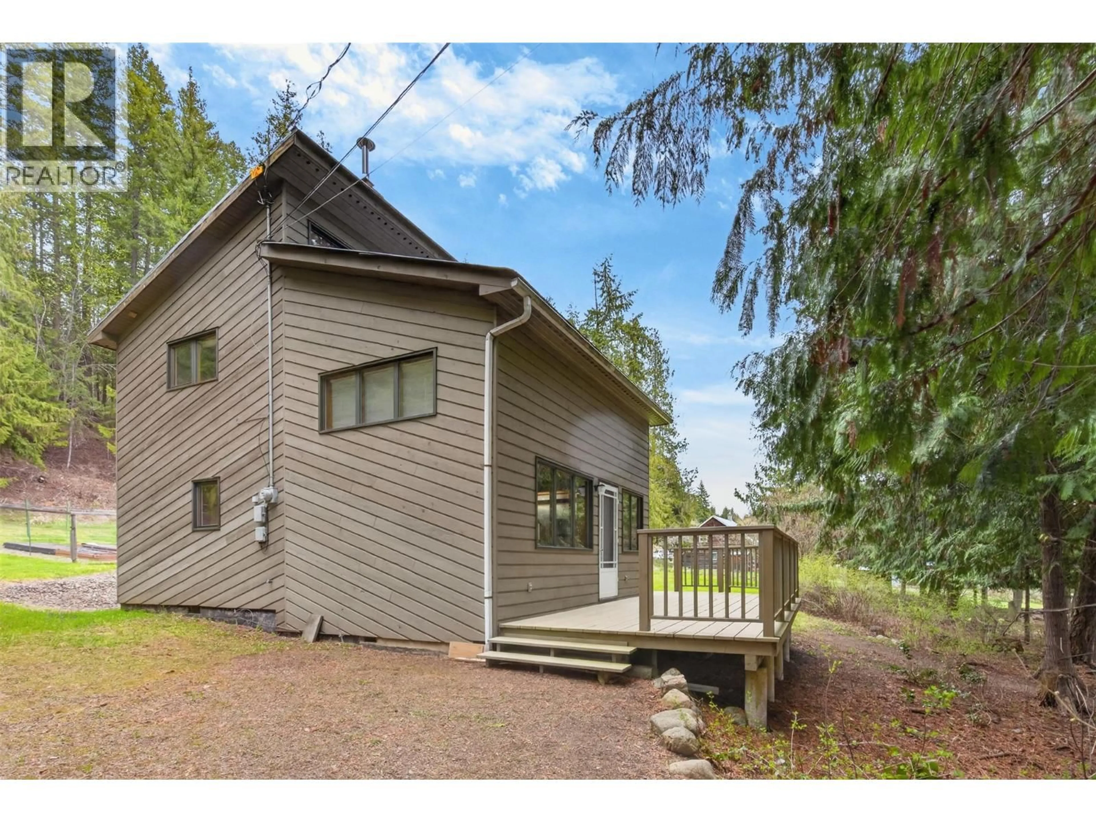 Unknown for 7465 SQUILAX-ANGLEMONT ROAD, Anglemont British Columbia V0E1M8