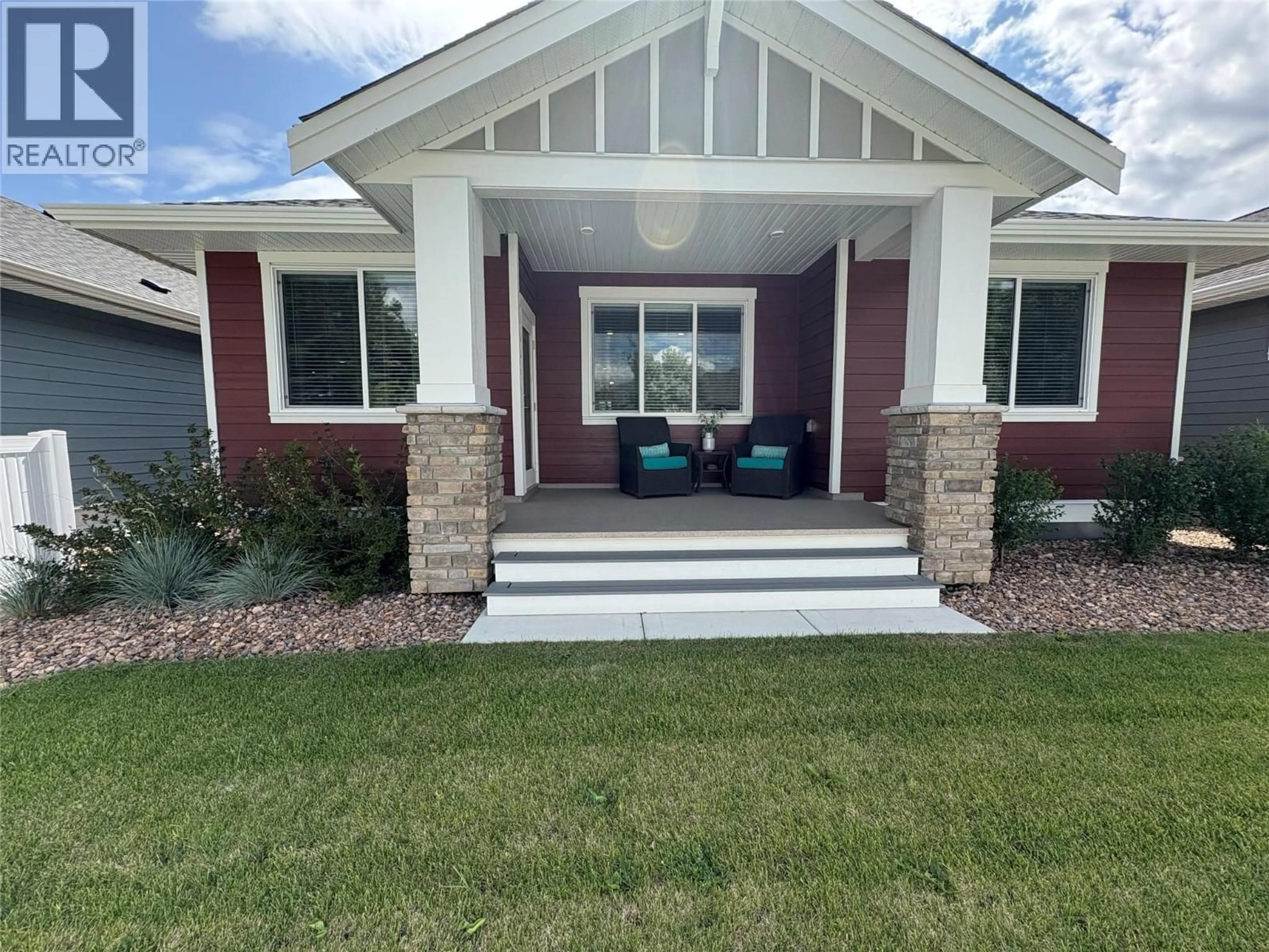 Home with vinyl exterior material, mountain view for 131 - 200 GRAND BOULEVARD, Kamloops British Columbia V2C0H3
