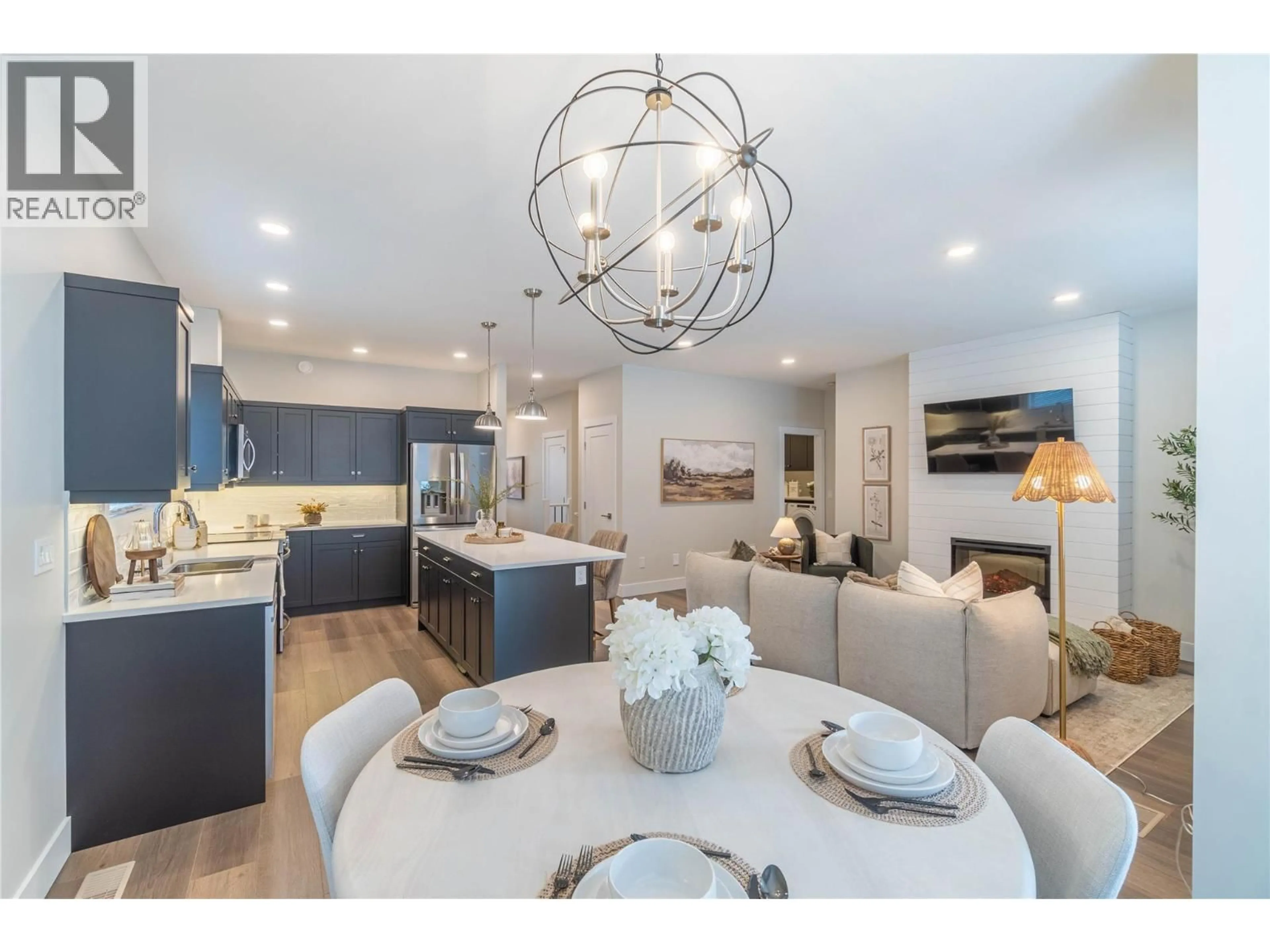 Open concept kitchen, unknown for 131 - 200 GRAND BOULEVARD, Kamloops British Columbia V2C0H3