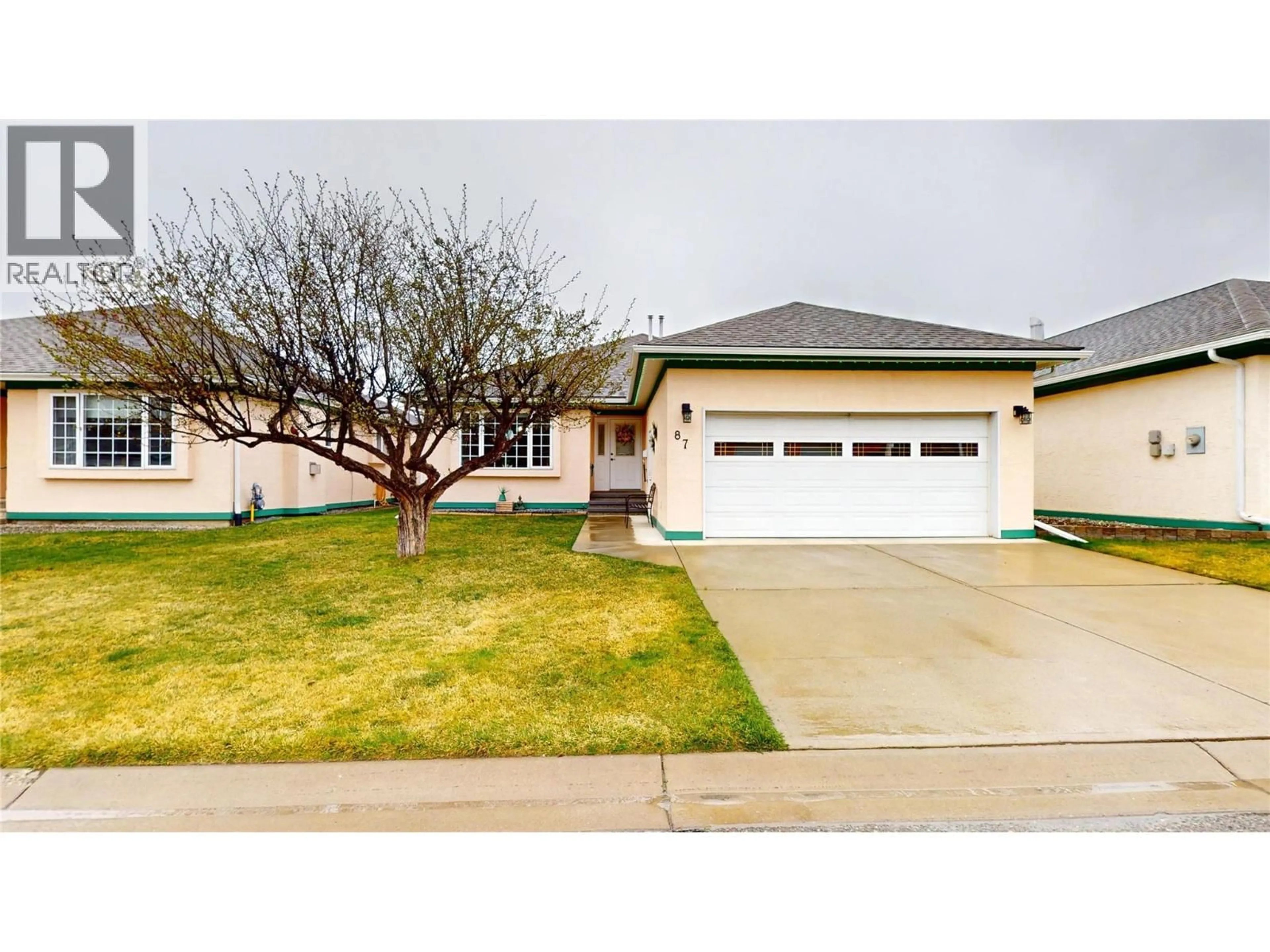 Home with vinyl exterior material, street for 87 - 1401 WILLOWBROOK DRIVE NORTH, Cranbrook British Columbia V1C6H2