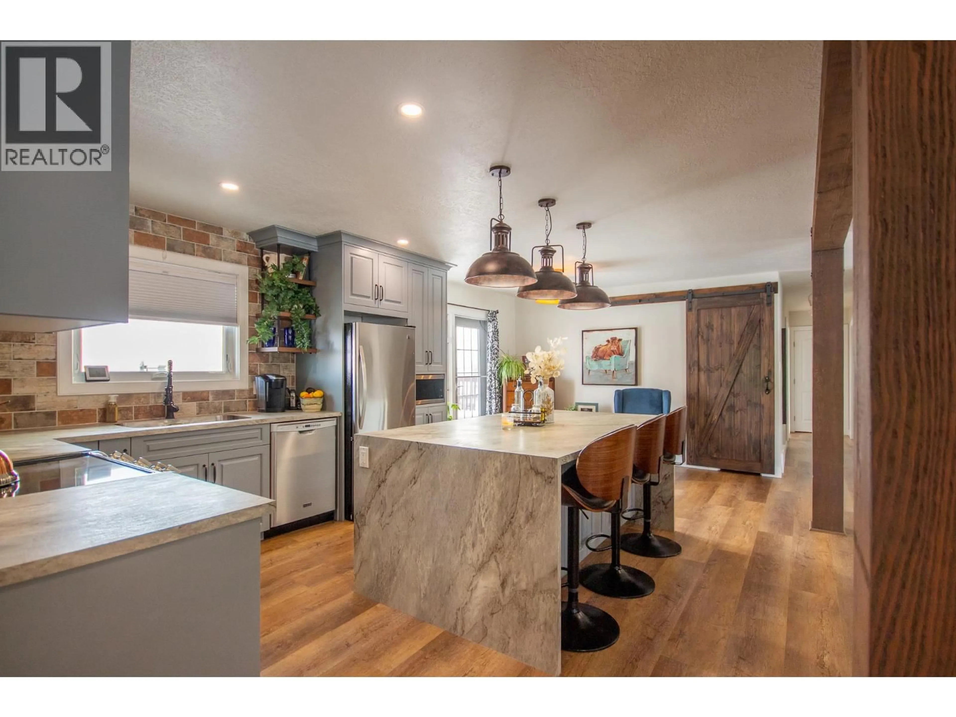 Open concept kitchen, unknown for 9084 227 ROAD, Dawson Creek British Columbia V1G4E8