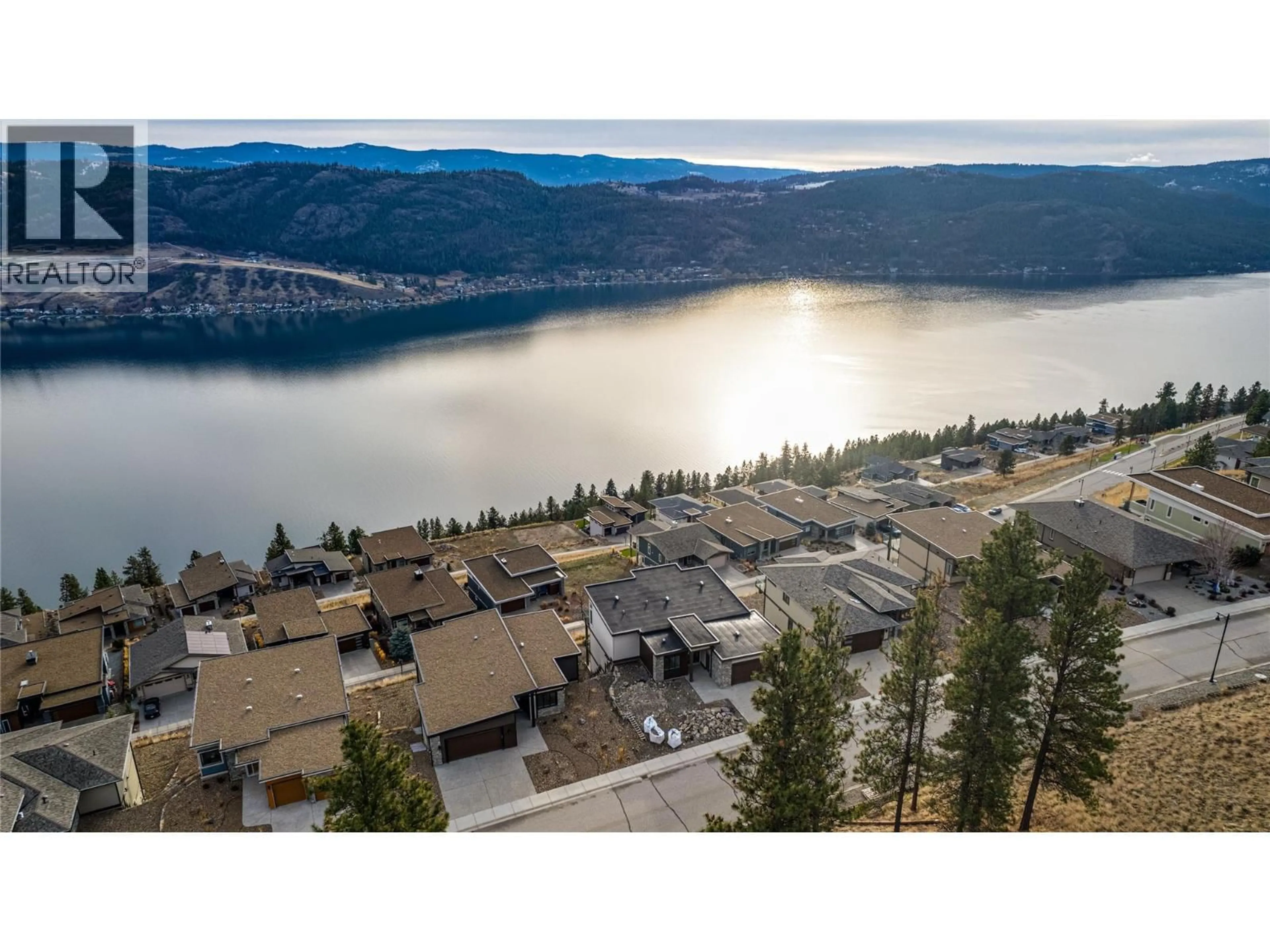 A pic from outside/outdoor area/front of a property/back of a property/a pic from drone, water/lake/river/ocean view for 8940 TAVISTOCK ROAD, Vernon British Columbia V1H2L4