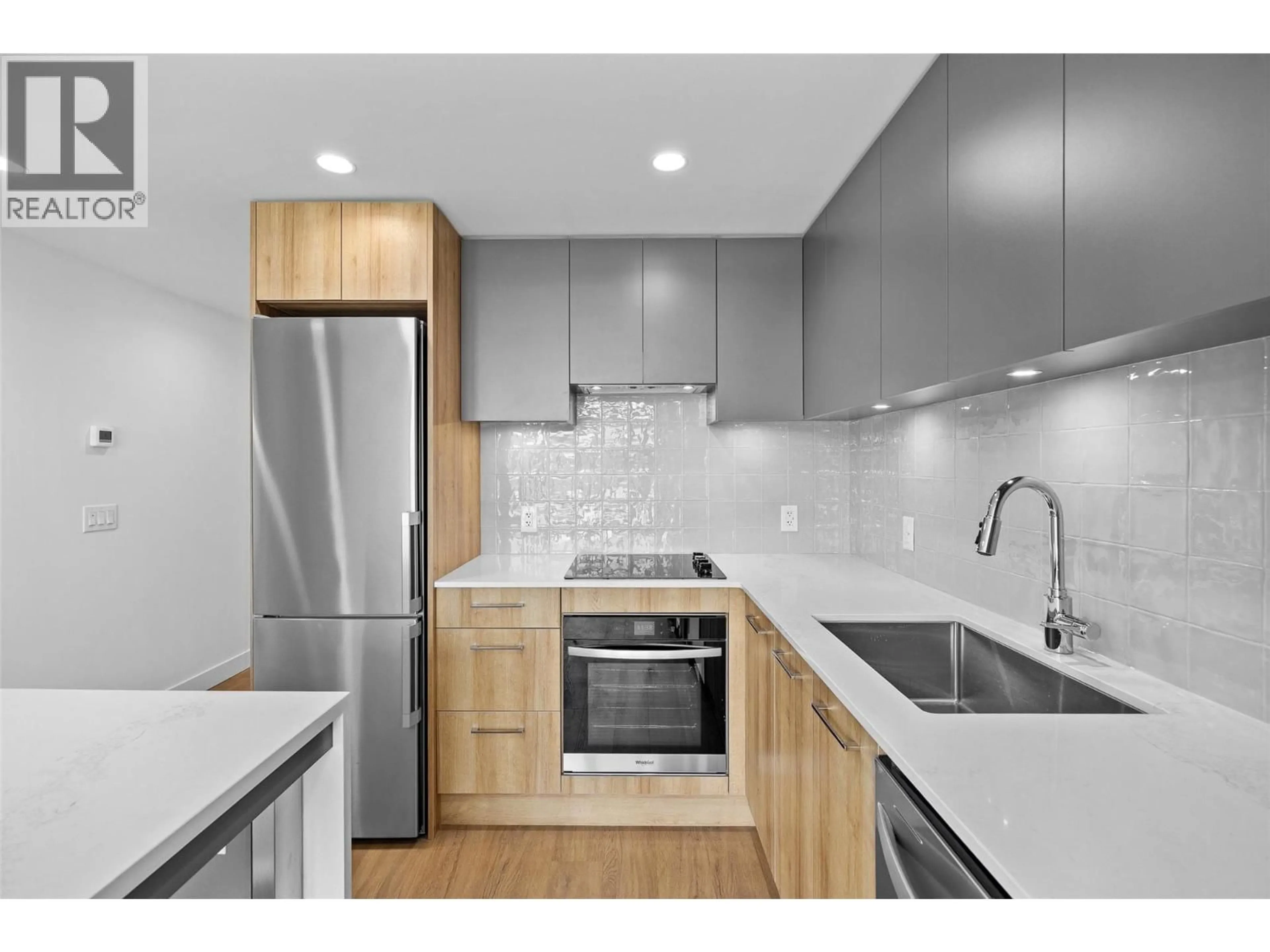 Standard kitchen, unknown for 803 - 3699 CAPOZZI ROAD, Kelowna British Columbia V1W3L2