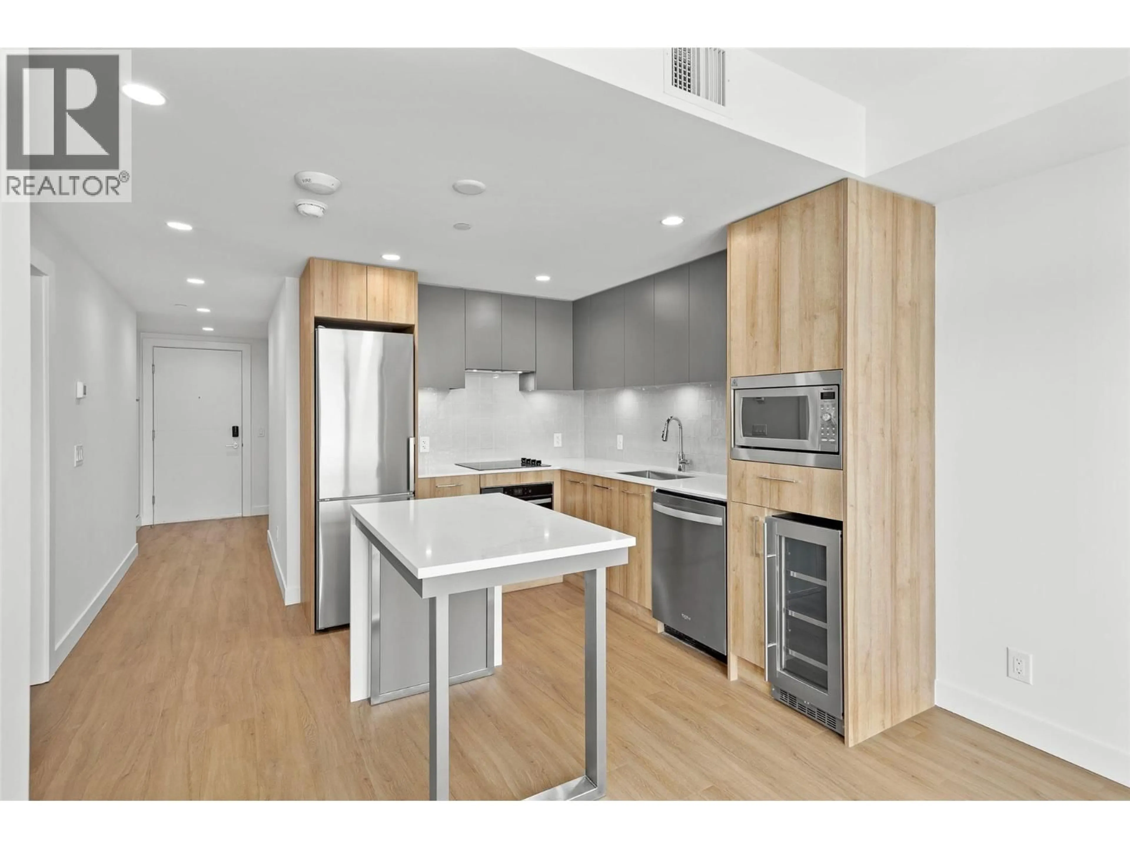 Open concept kitchen, unknown for 803 - 3699 CAPOZZI ROAD, Kelowna British Columbia V1W3L2