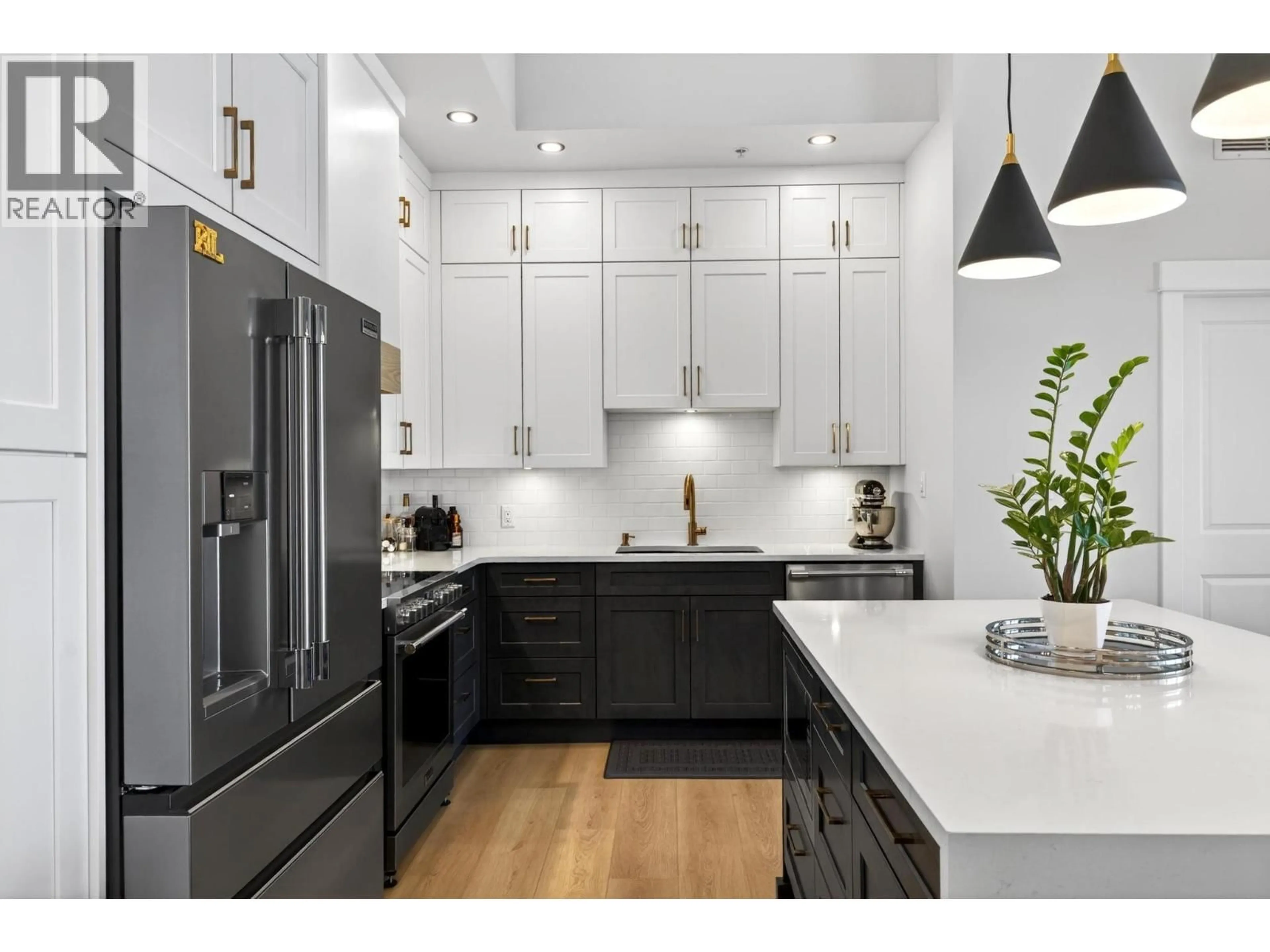 Open concept kitchen, unknown for 502 - 1329 ELLIS STREET, Kelowna British Columbia V1Y9X5