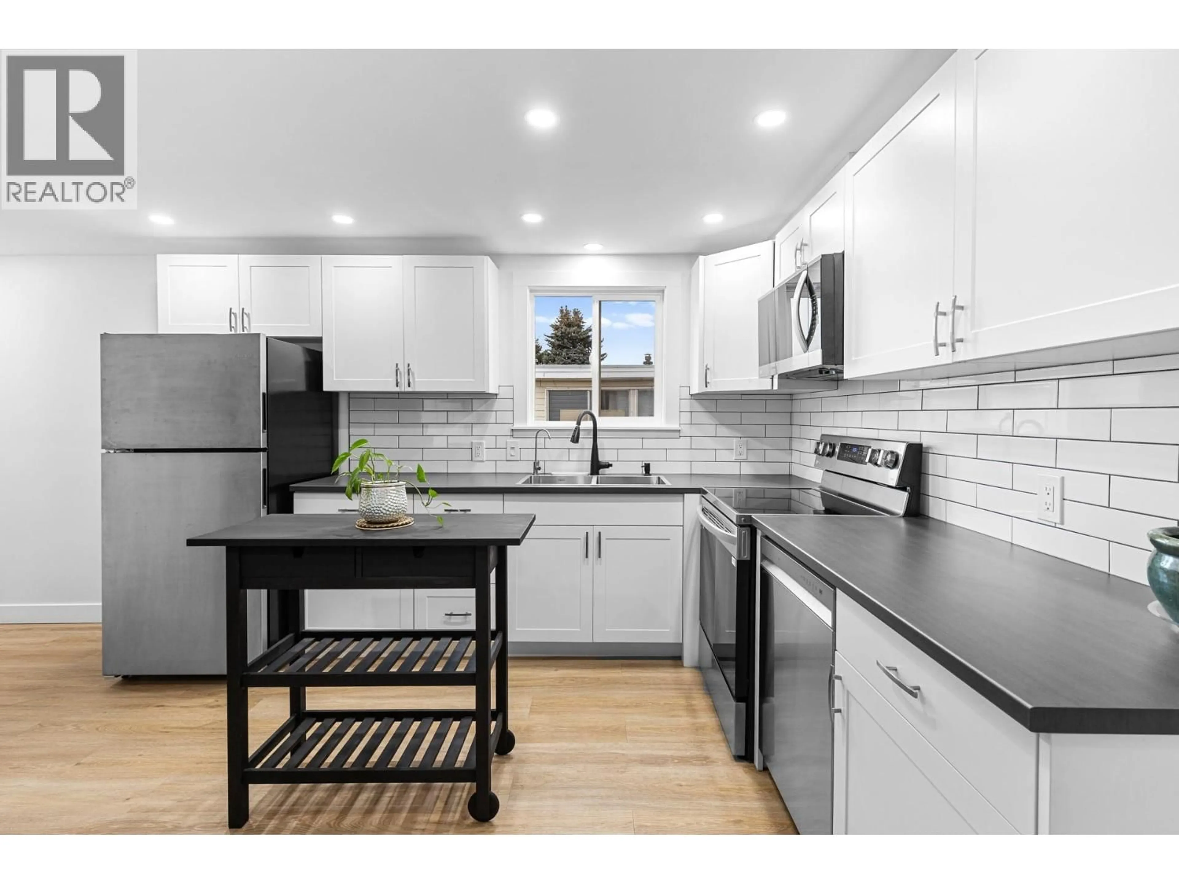 Open concept kitchen, unknown for 58 - 9020 JIM BAILEY ROAD, Kelowna British Columbia V4V1E5