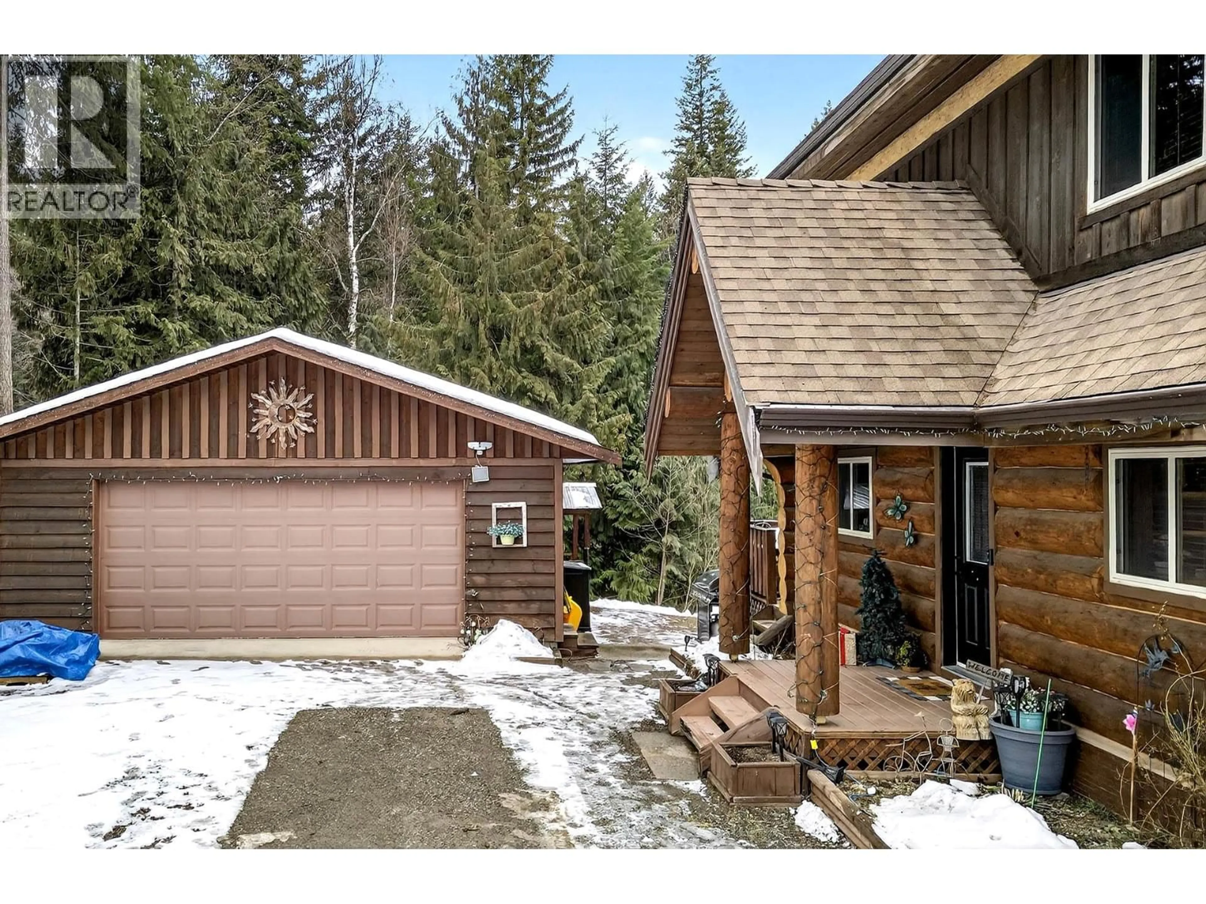 Unknown for 165 OGDEN ROAD, Clearwater British Columbia V0E1N2