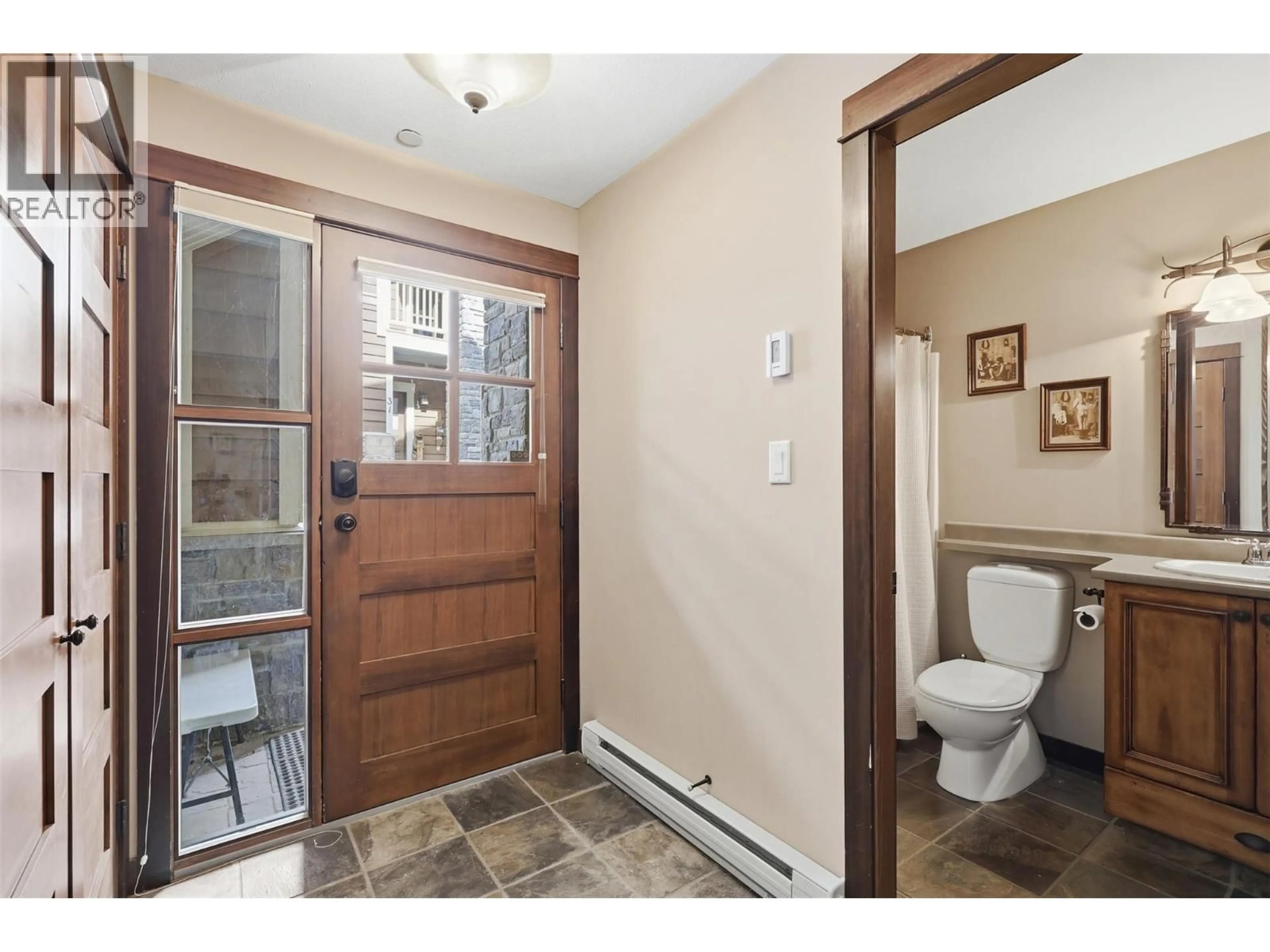 Indoor entryway for 13 - 5005 VALLEY DRIVE, Sun Peaks British Columbia V0E5N0