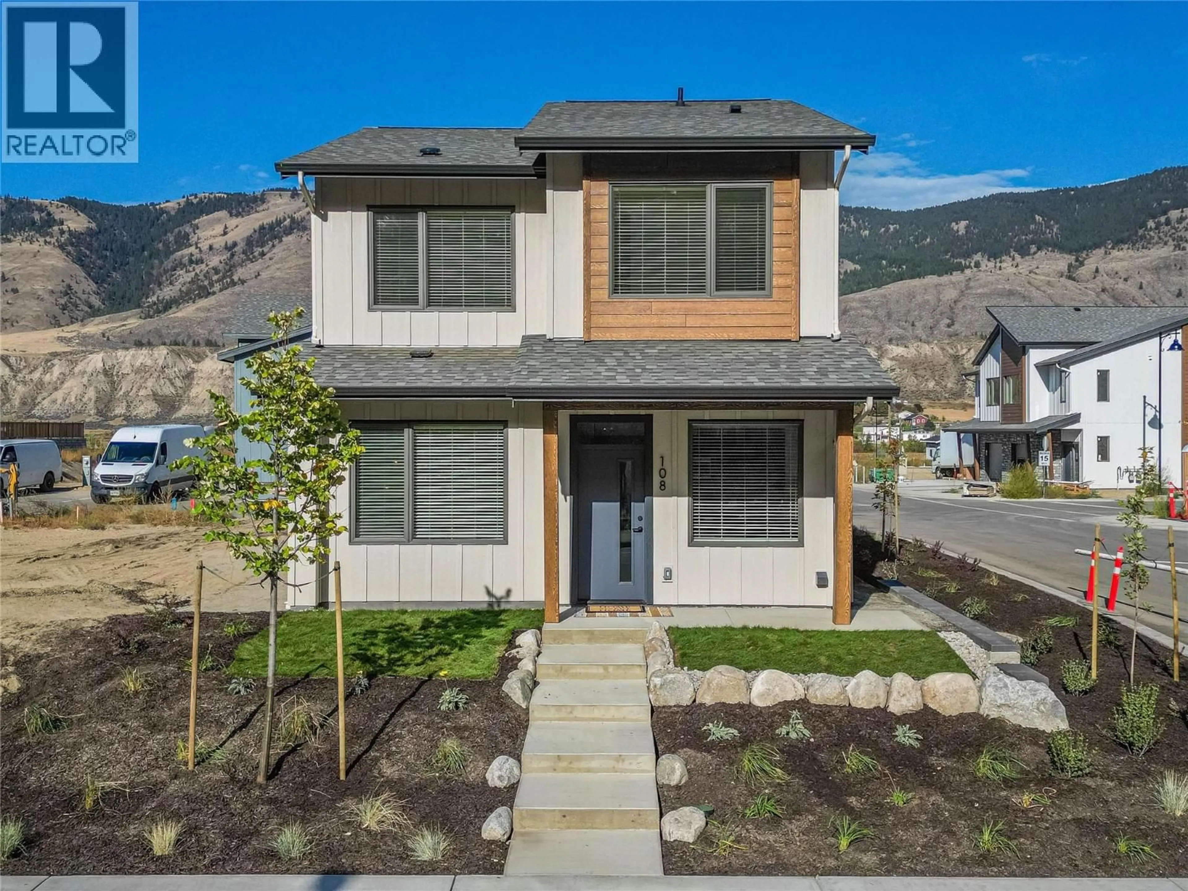 Home with vinyl exterior material, mountain view for 108 - 3580 VALLEYVIEW DRIVE, Kamloops British Columbia V2C0H5
