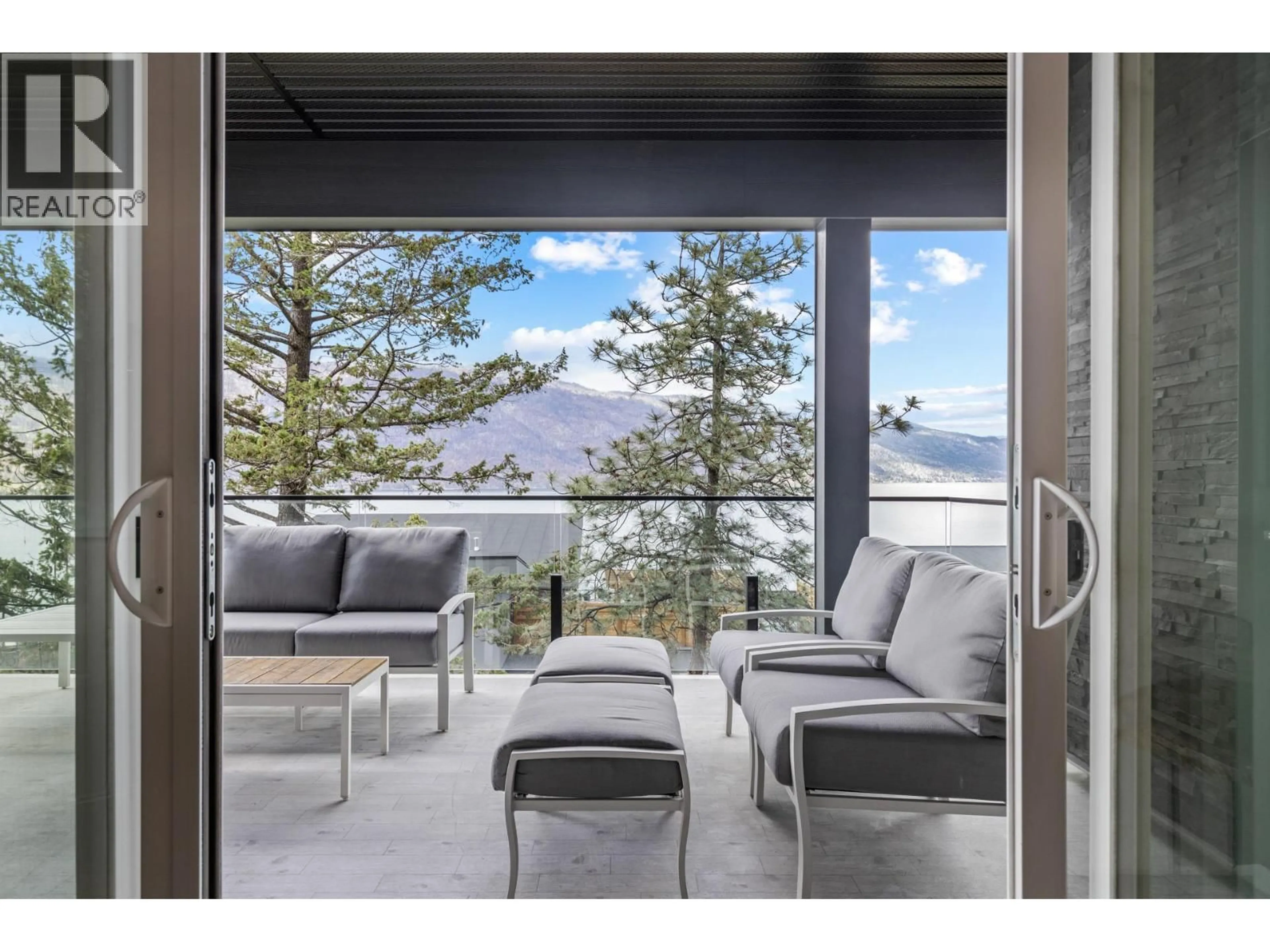 Patio, water/lake/river/ocean view for 302 - 3434 MCKINLEY BEACH DRIVE, Kelowna British Columbia V1V2R1