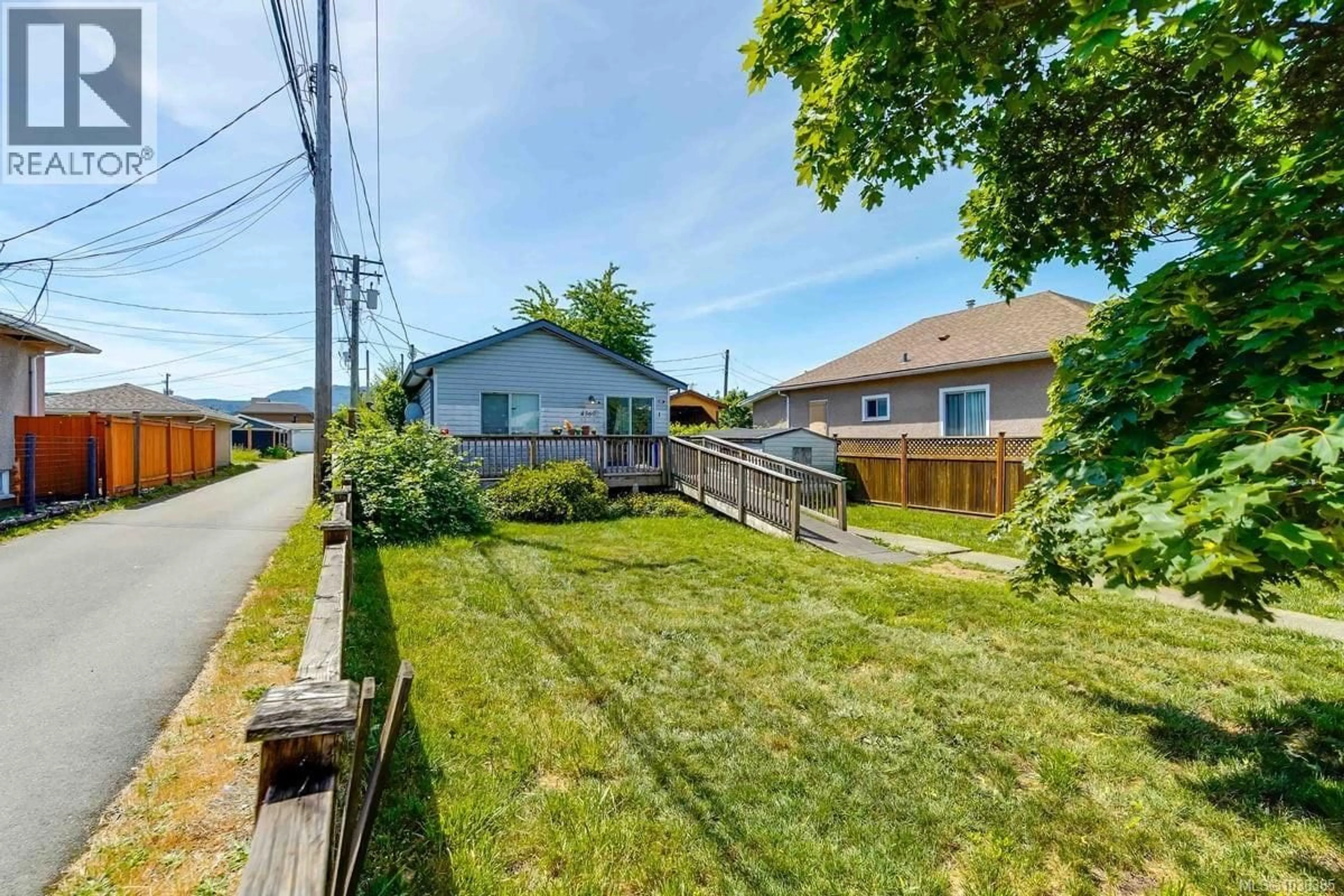 A pic from outside/outdoor area/front of a property/back of a property/a pic from drone, street for 4360 MORTON STREET, Port Alberni British Columbia V9Y3T7