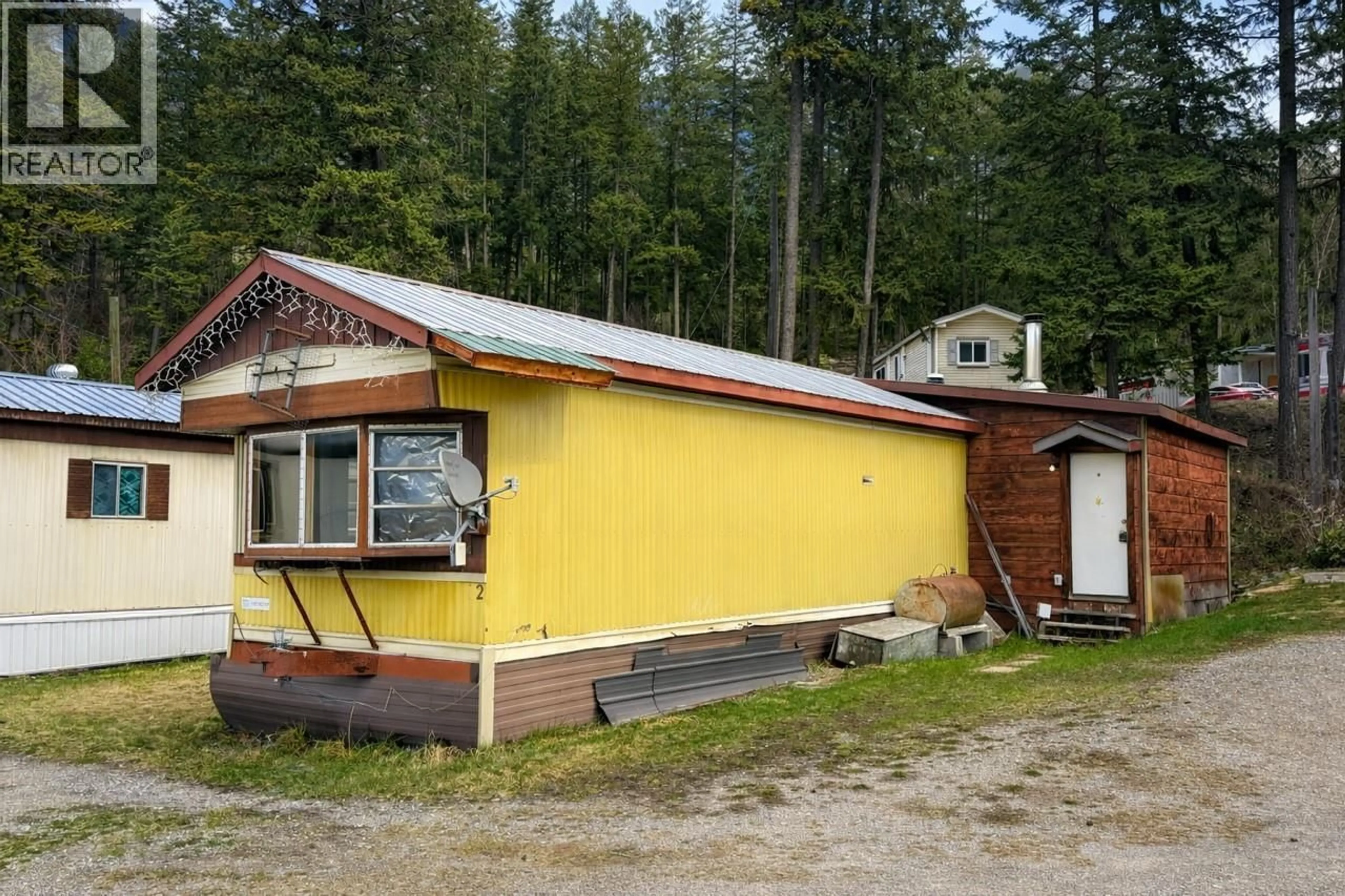 Shed for 12 - 851 READ ROAD, Golden British Columbia V0A1H2