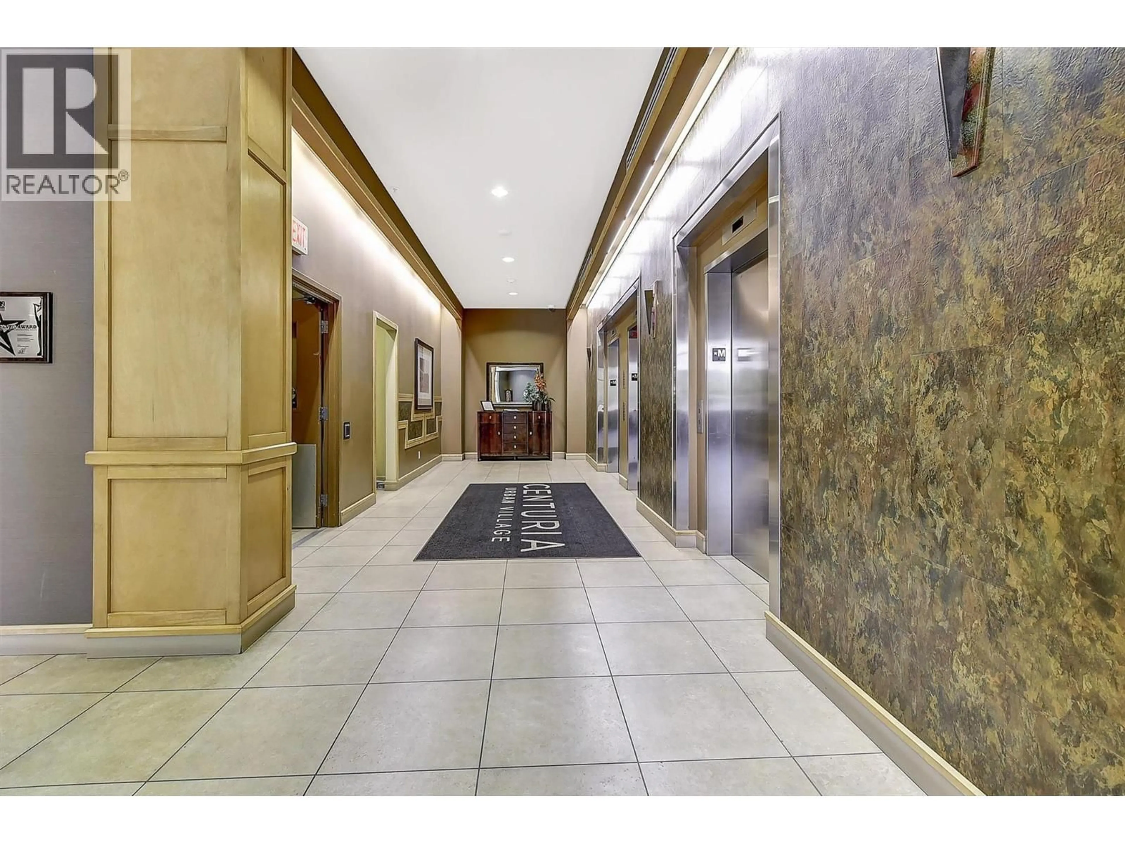 Lobby for 1209 - 1160 BERNARD AVENUE, Kelowna British Columbia V1Y6R2