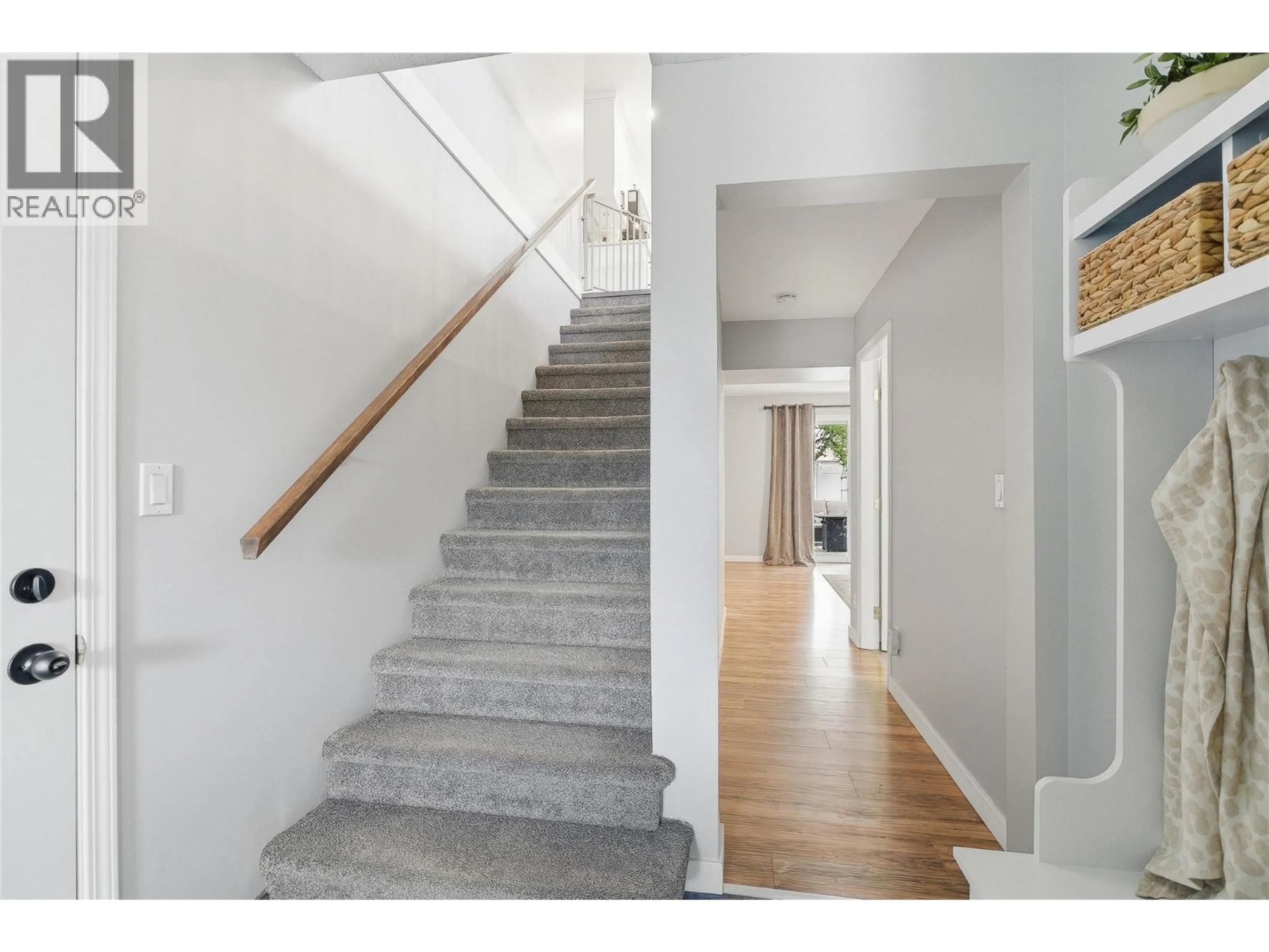 Unknown for 418 MALAHAT PLACE, Kamloops British Columbia V2E2M8