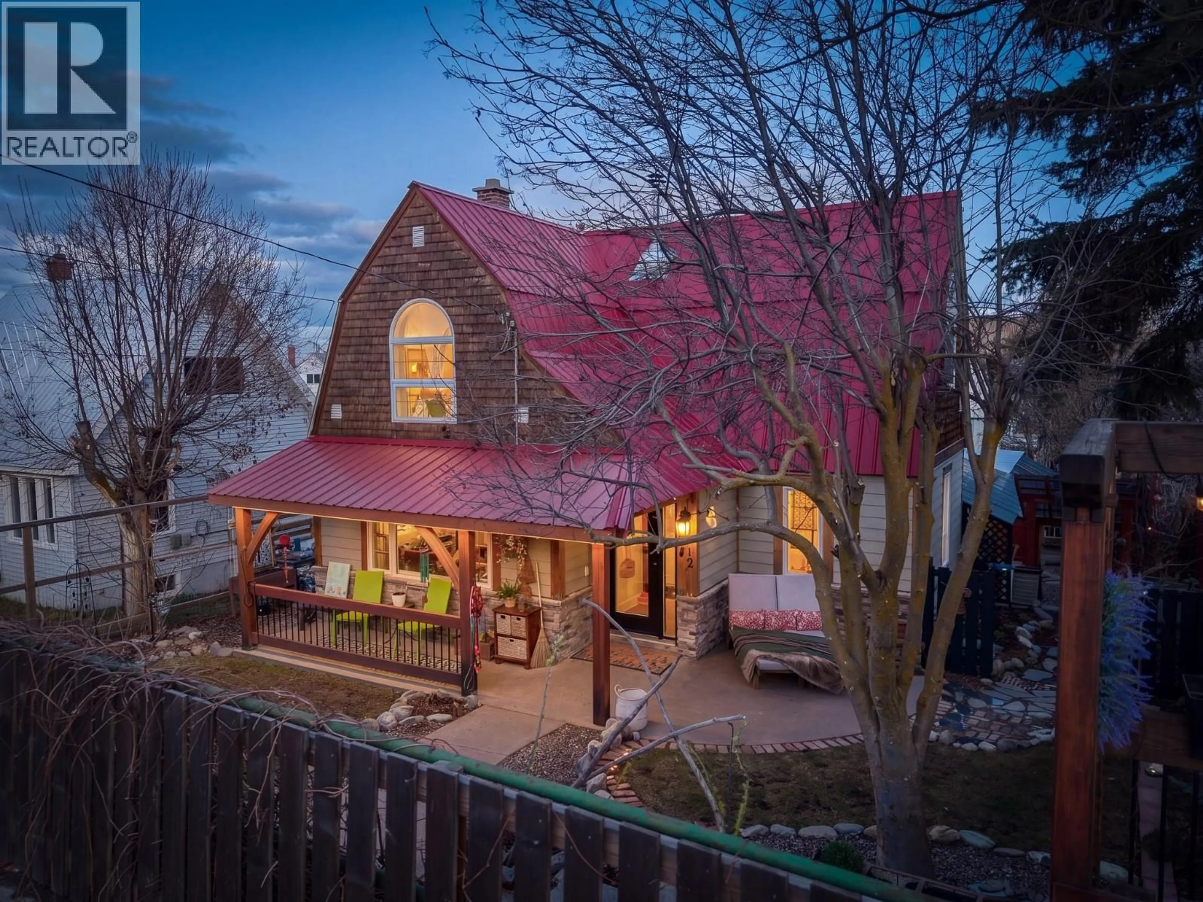 A pic from outside/outdoor area/front of a property/back of a property/a pic from drone, street for 612 NELSON STREET, Kimberley British Columbia V1A2M6