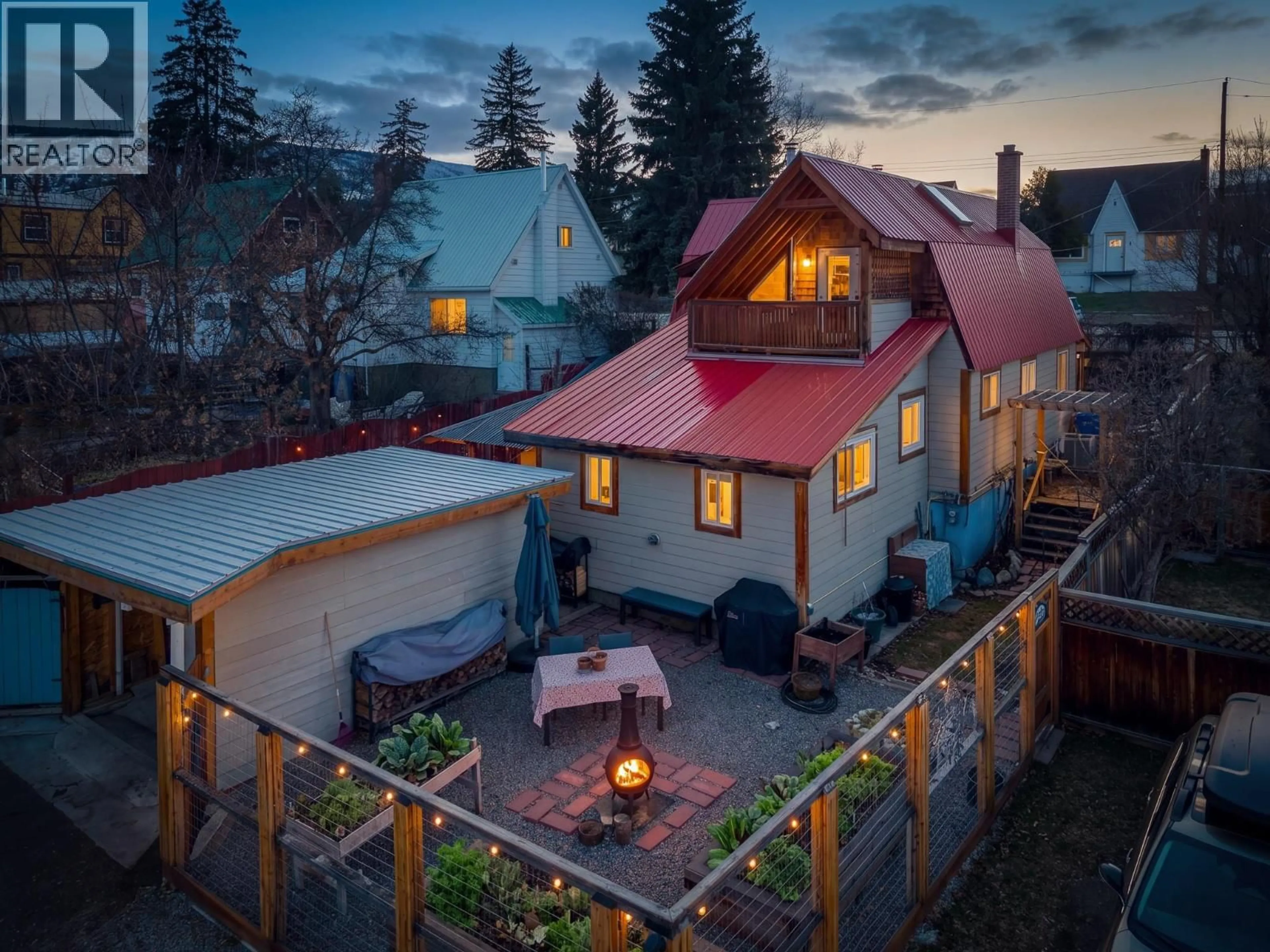 A pic from outside/outdoor area/front of a property/back of a property/a pic from drone, mountain view for 612 NELSON STREET, Kimberley British Columbia V1A2M6