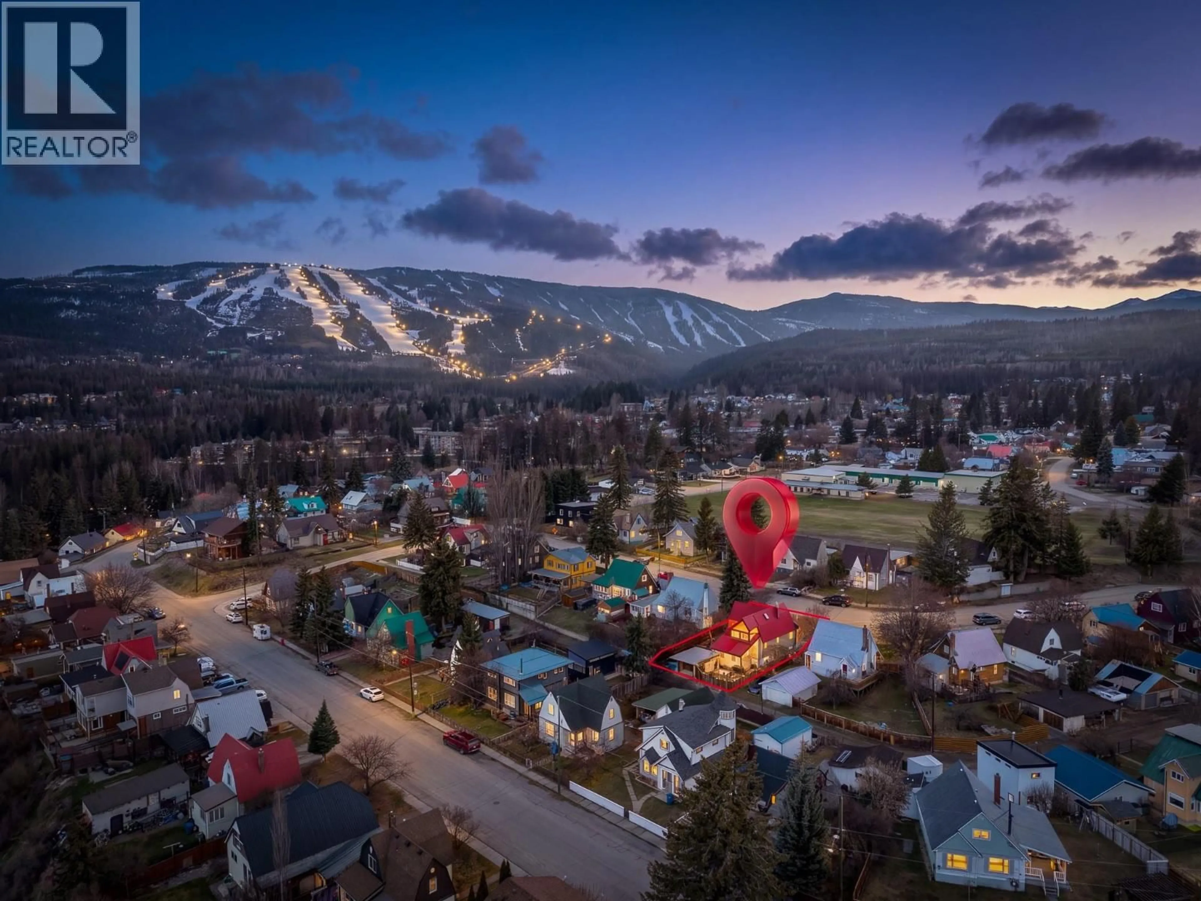 A pic from outside/outdoor area/front of a property/back of a property/a pic from drone, mountain view for 612 NELSON STREET, Kimberley British Columbia V1A2M6