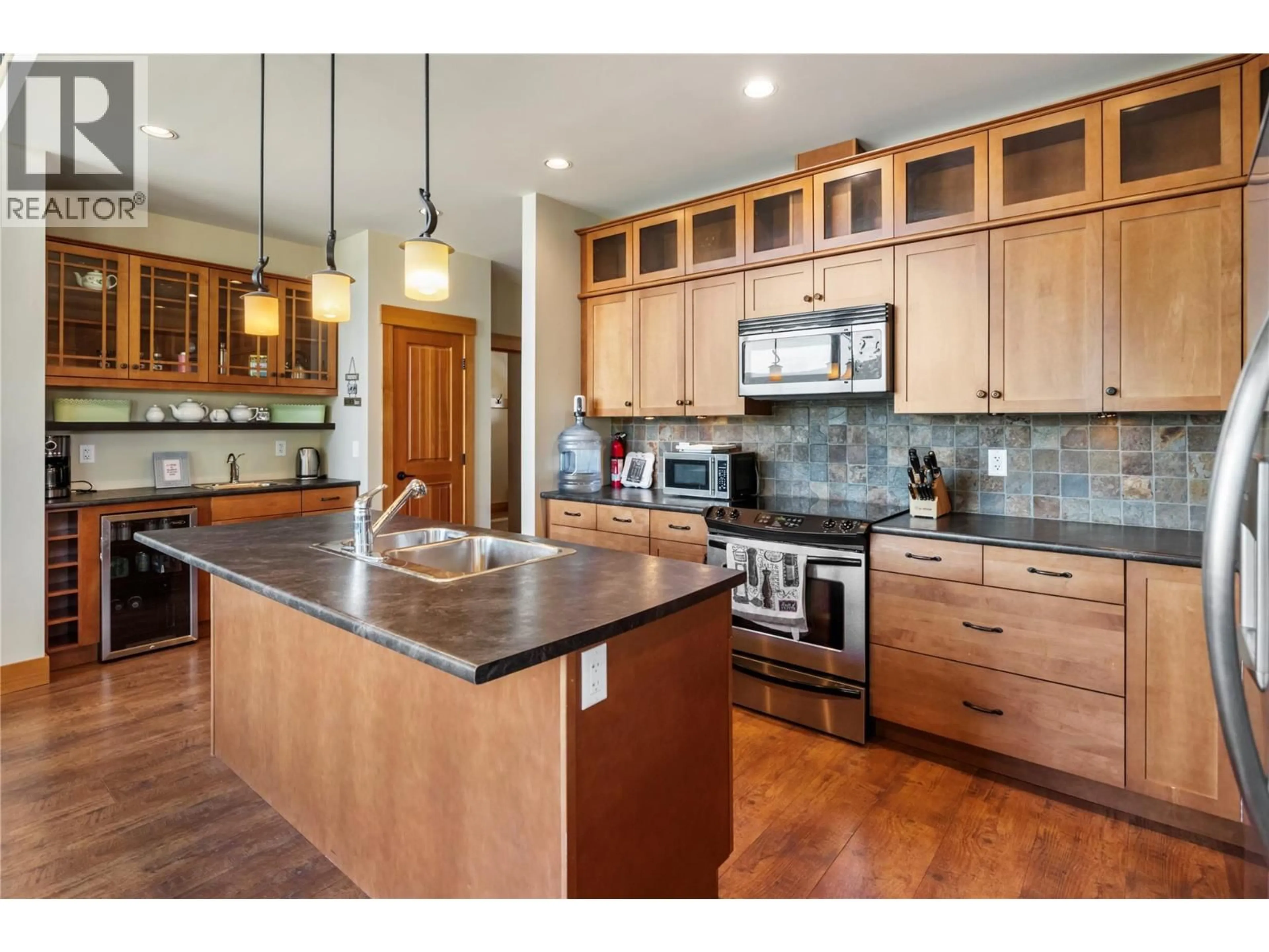 Open concept kitchen, unknown for 6969 OLD NICOLA TRAIL, Merritt British Columbia V0E2R0