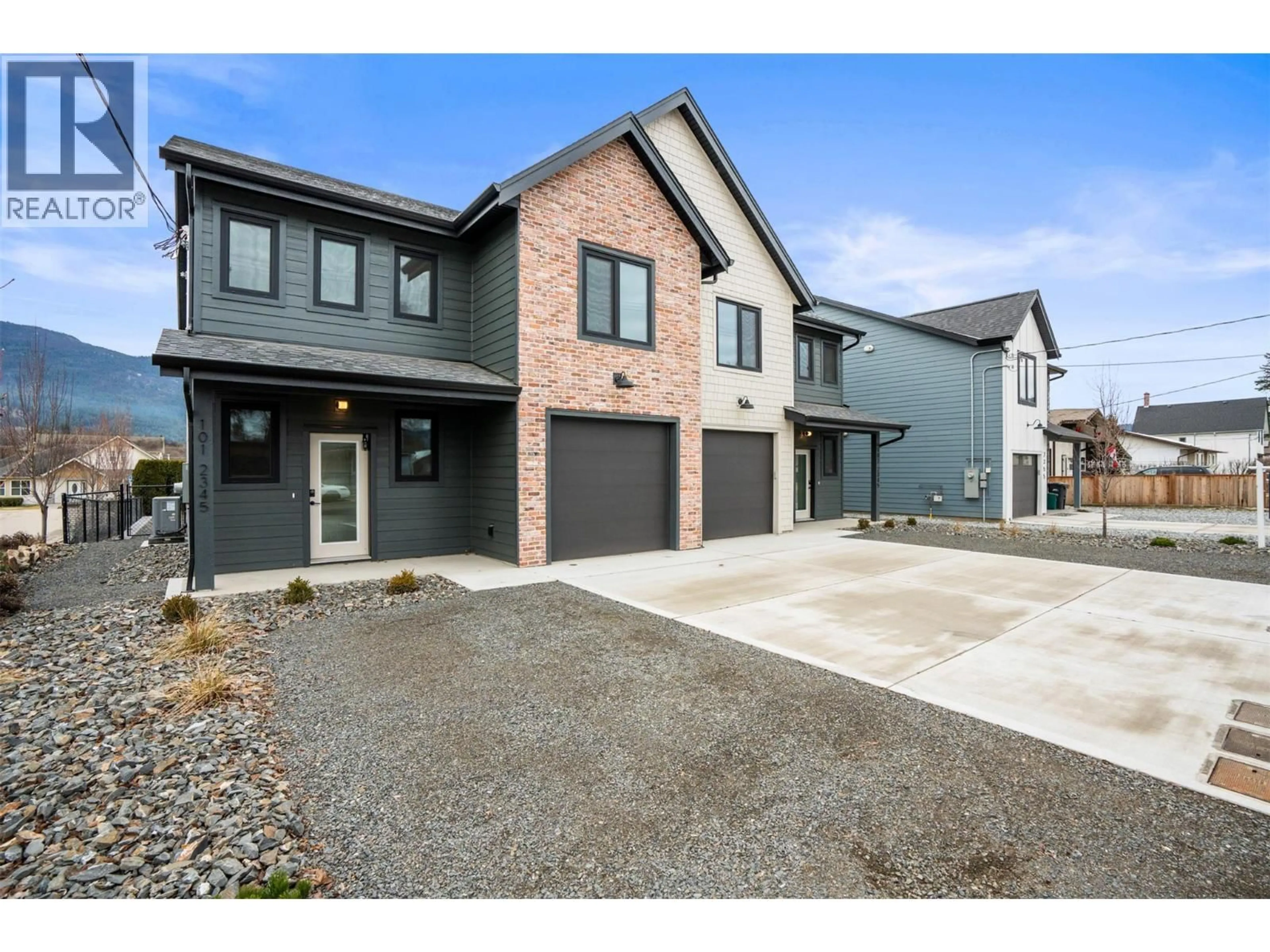 Home with brick exterior material, street for 101 - 2345 PATTERSON AVENUE, Armstrong British Columbia V0E1B0