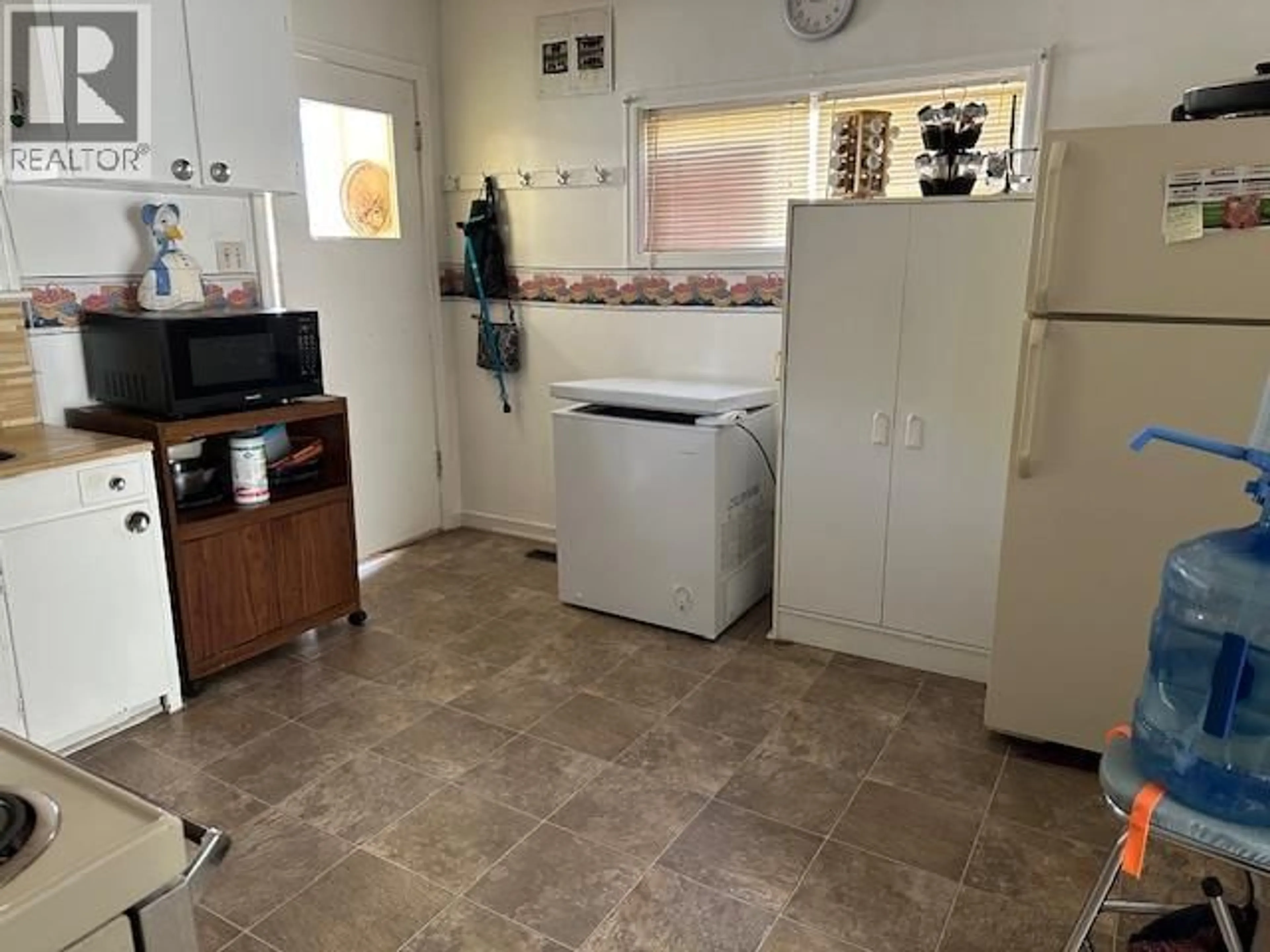 Unknown for 108 RICHARDS STREET, Nelson British Columbia V1L5J5