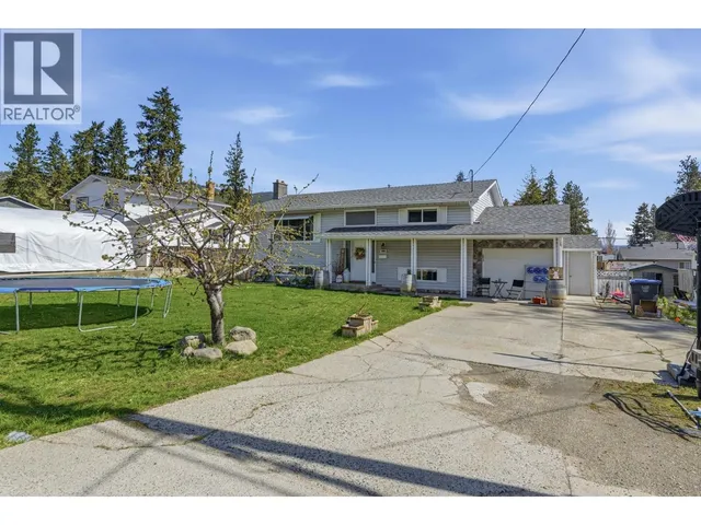 3283 MCMAHON ROAD, West Kelowna 2