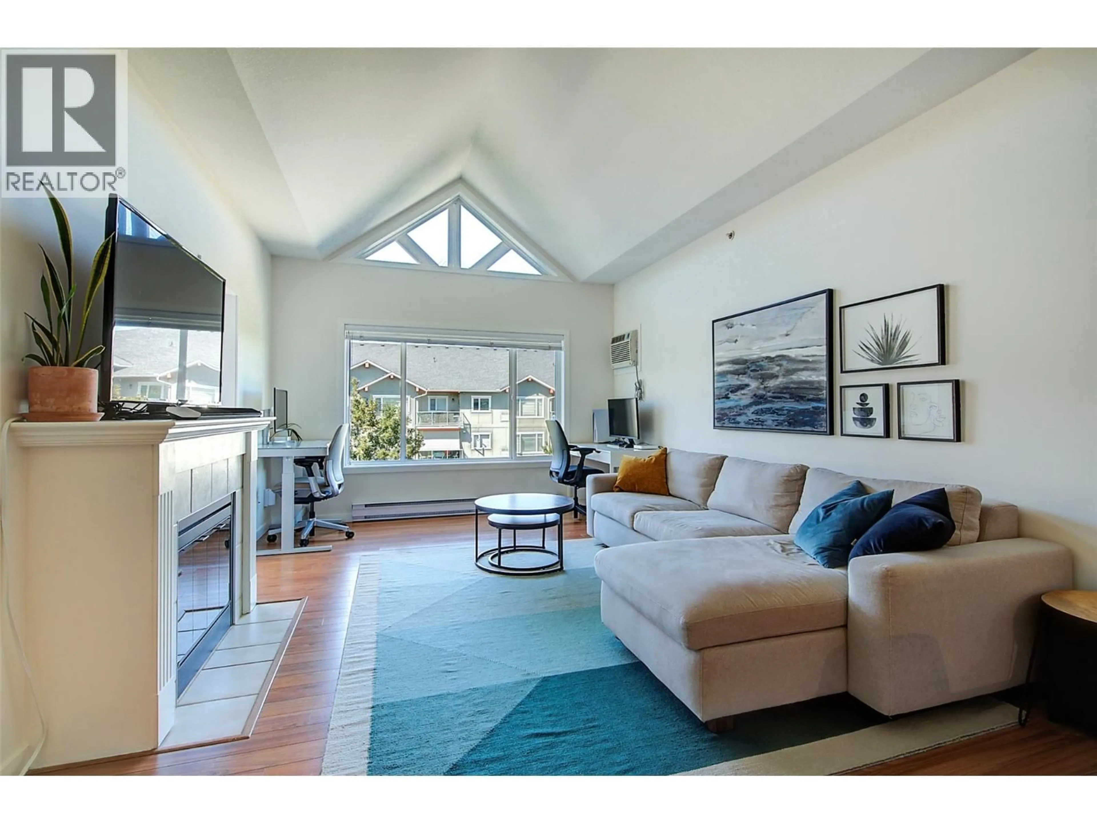 Living room with furniture, unknown for 411 - 680 LEQUIME ROAD, Kelowna British Columbia V1W1A4