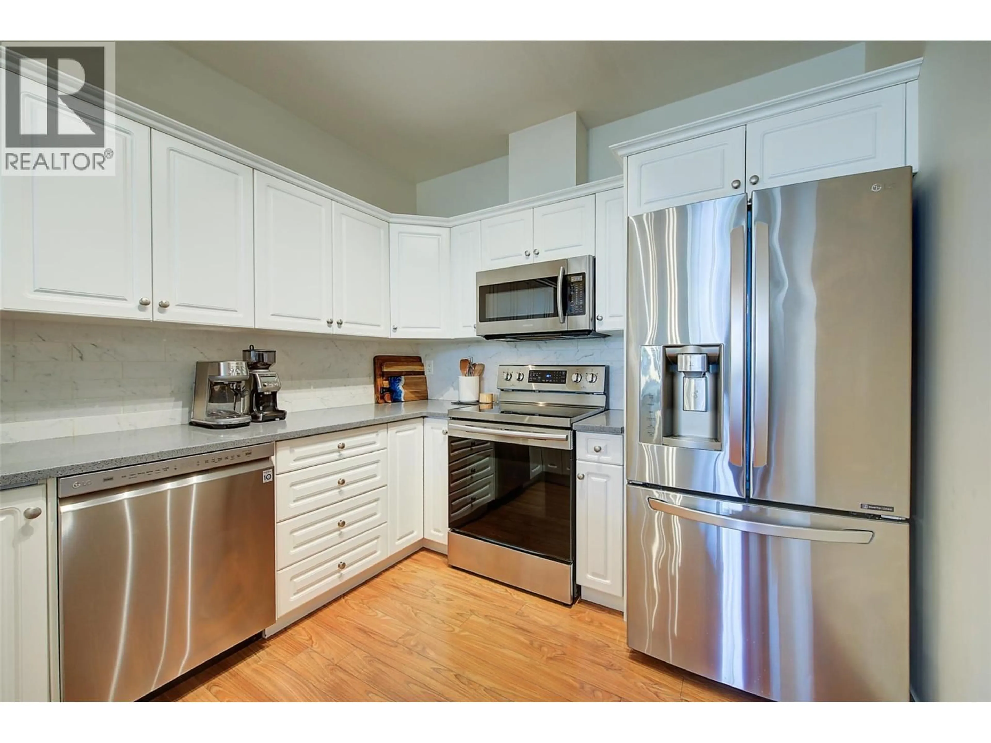Standard kitchen, unknown for 411 - 680 LEQUIME ROAD, Kelowna British Columbia V1W1A4