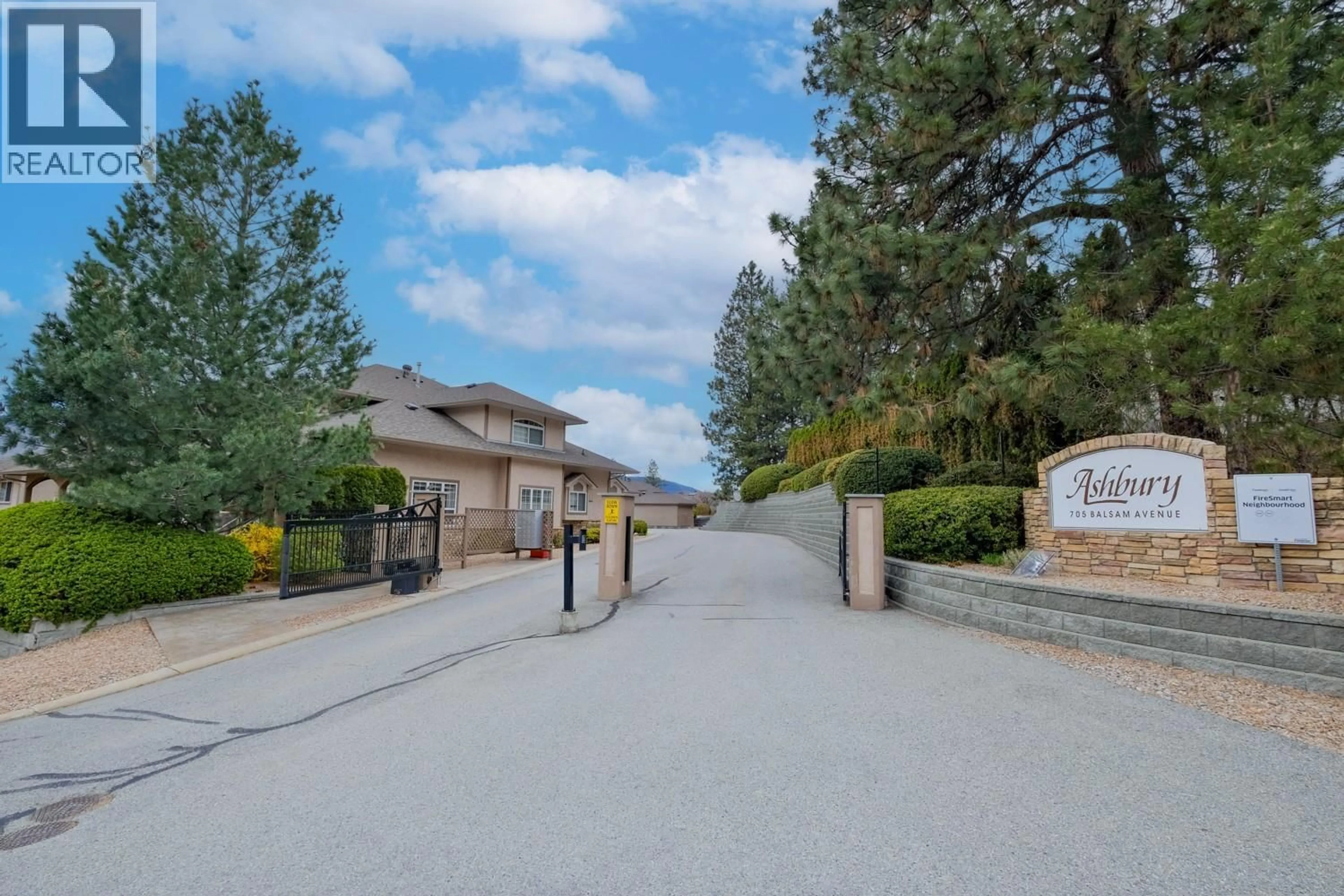 Patio, mountain view for 110 - 705 BALSAM AVENUE, Penticton British Columbia V2A9B7