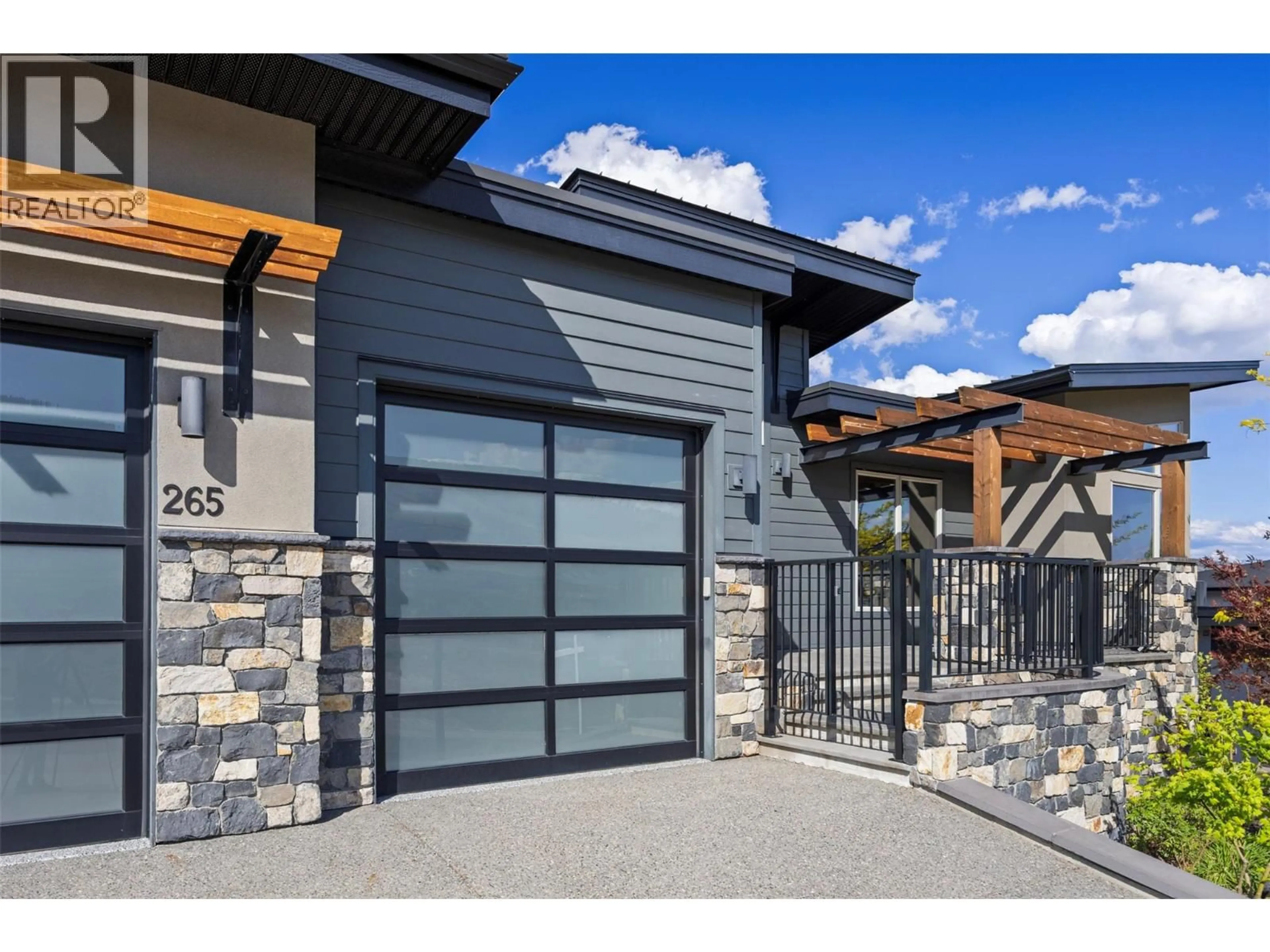 Unknown for 265 HOLLOWAY DRIVE, Kamloops British Columbia V1S0B3