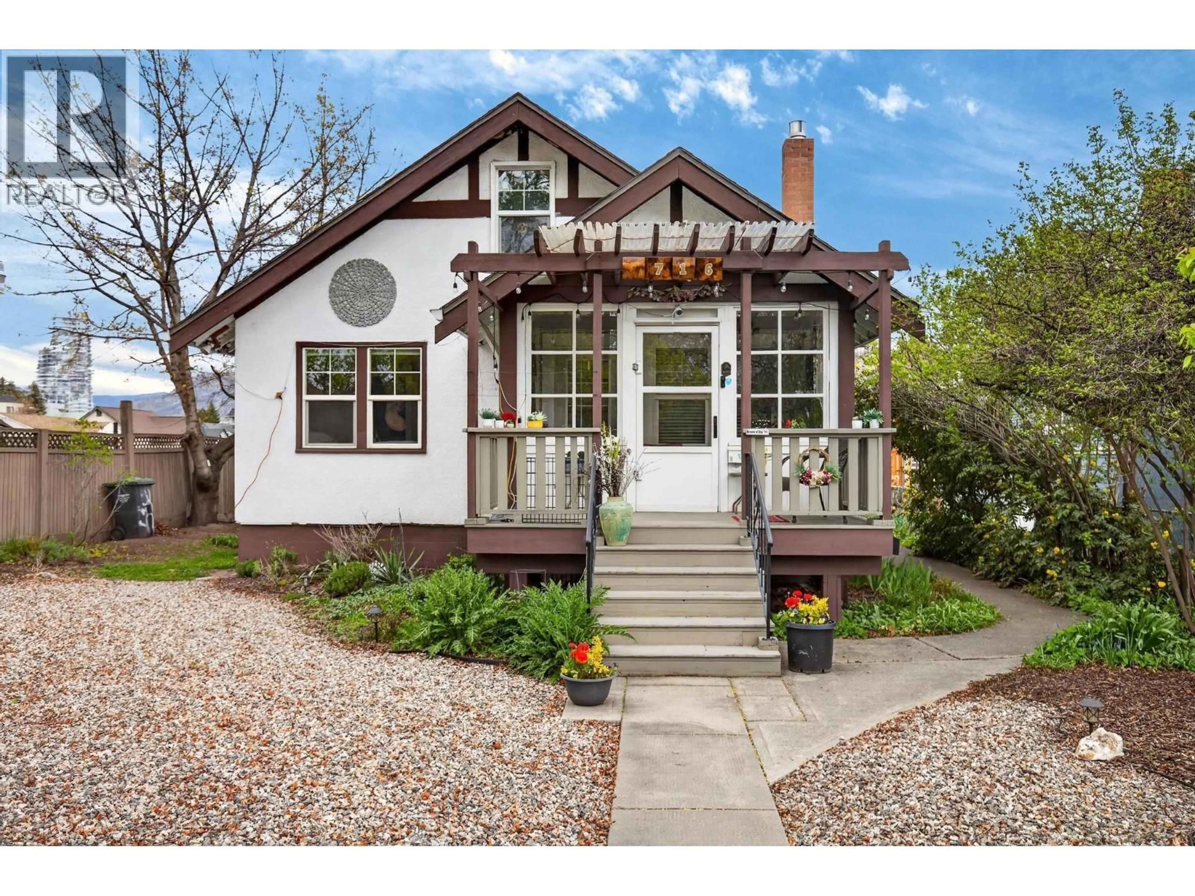 Home with brick exterior material, street for 716 LAWSON AVENUE, Kelowna British Columbia V1Y6S8