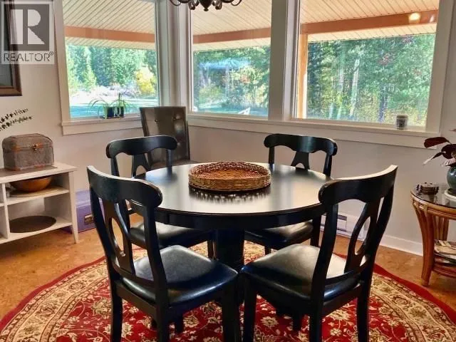 2916 BARRIERE LAKES ROAD, Barriere 5