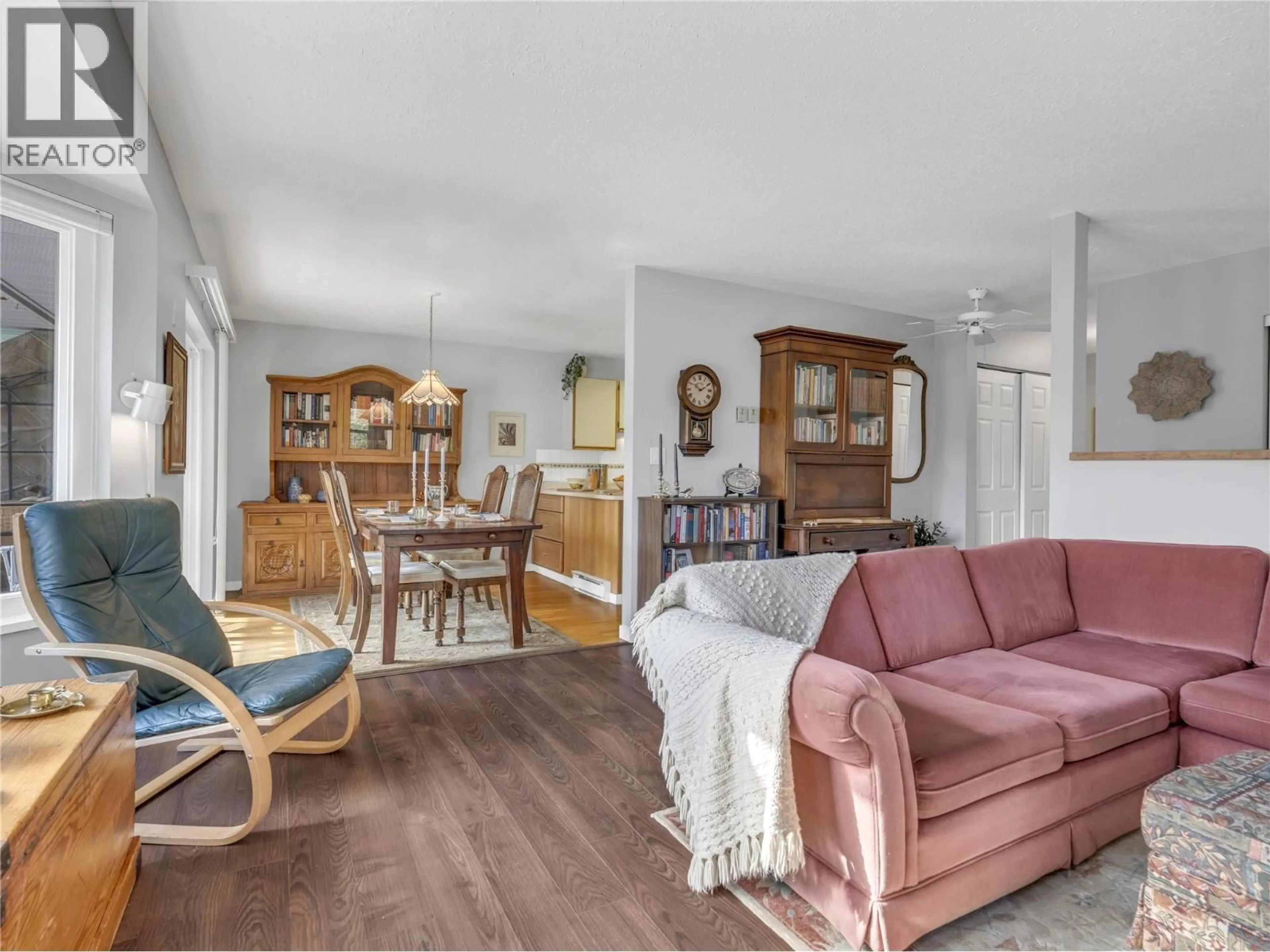 Living room with furniture, unknown for 19 - 13620 VICTORIA ROAD, Summerland British Columbia V0H1Z5