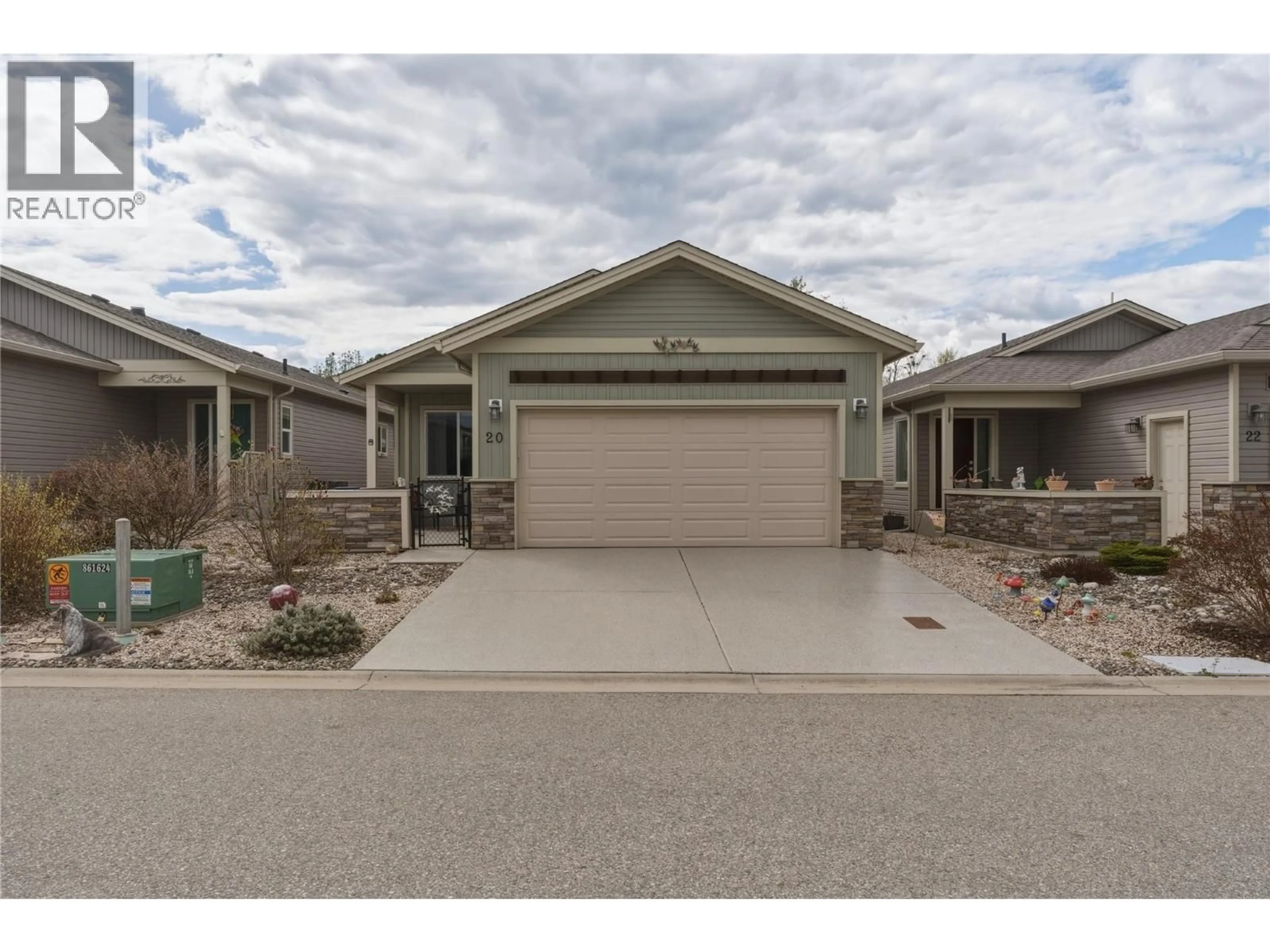 Unknown for 20 - 2100 55 AVENUE, Vernon British Columbia V1T9Y6