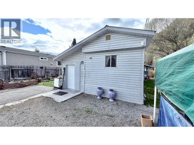 670 CENTRAL AVENUE, Midway 2