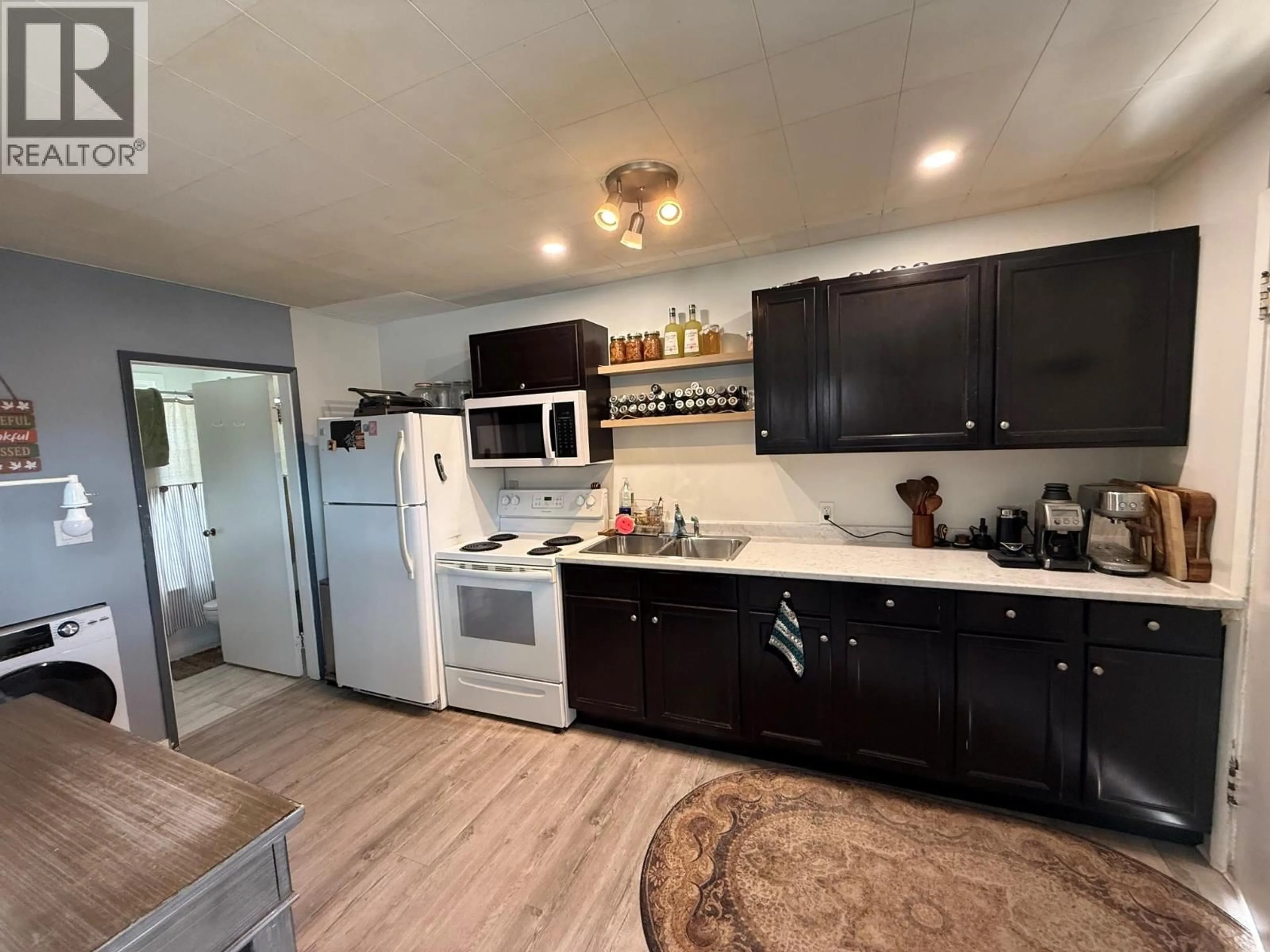 Open concept kitchen, unknown for 13602 SPENCER AVENUE, Summerland British Columbia V0H1Z0