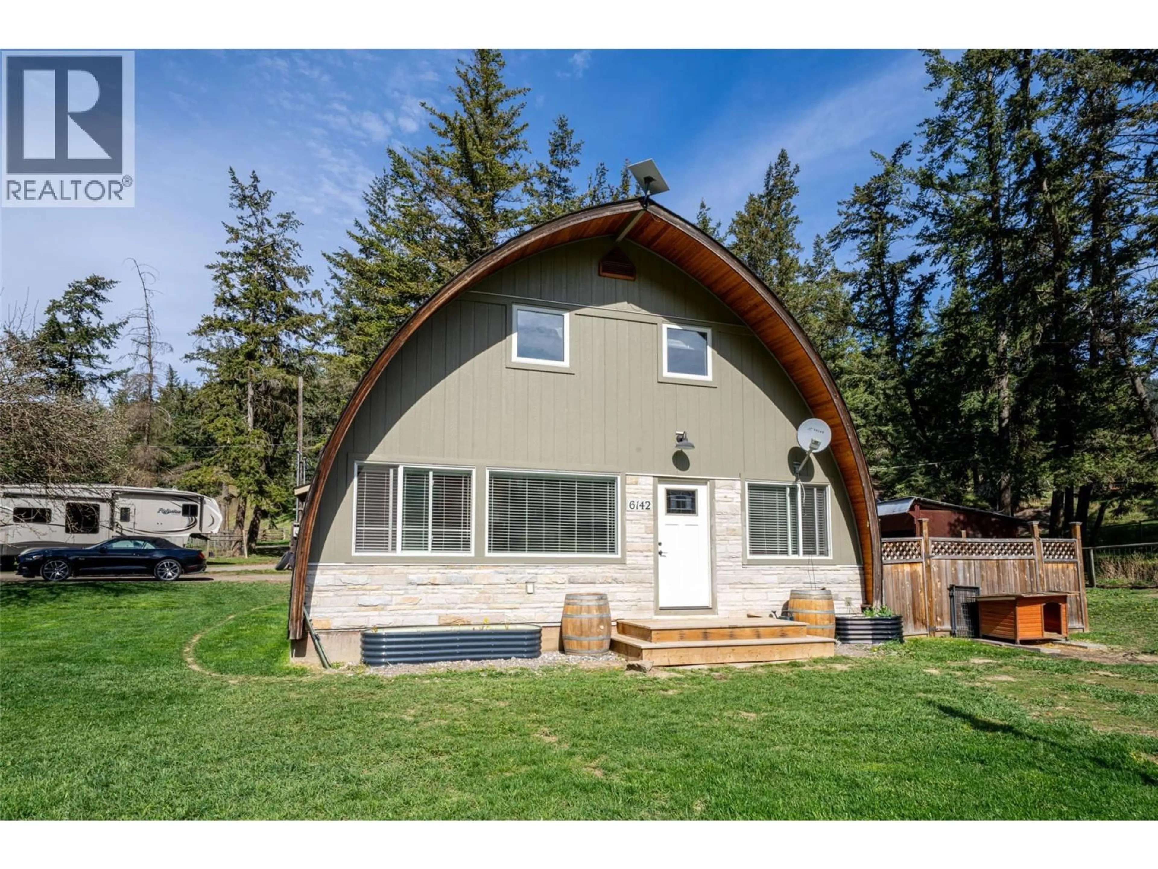Home with vinyl exterior material, mountain view for 6142 FALKLAND ROAD, Falkland British Columbia V0E1W0