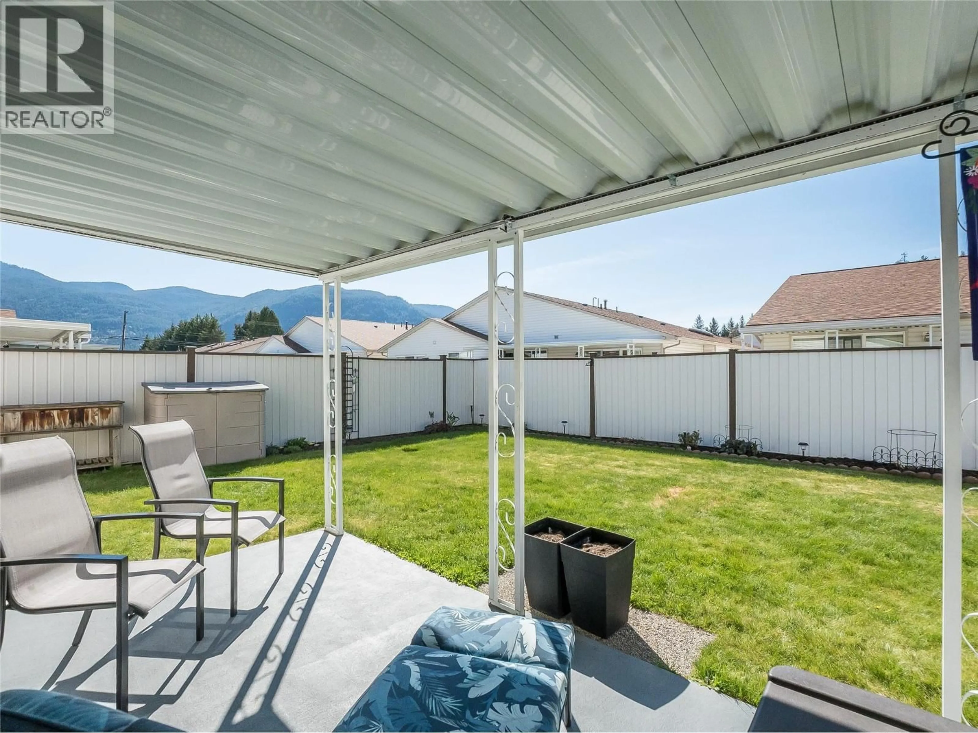 Patio, mountain view for 30 - 2210 COLUMBIA AVENUE, Castlegar British Columbia V1N2X1