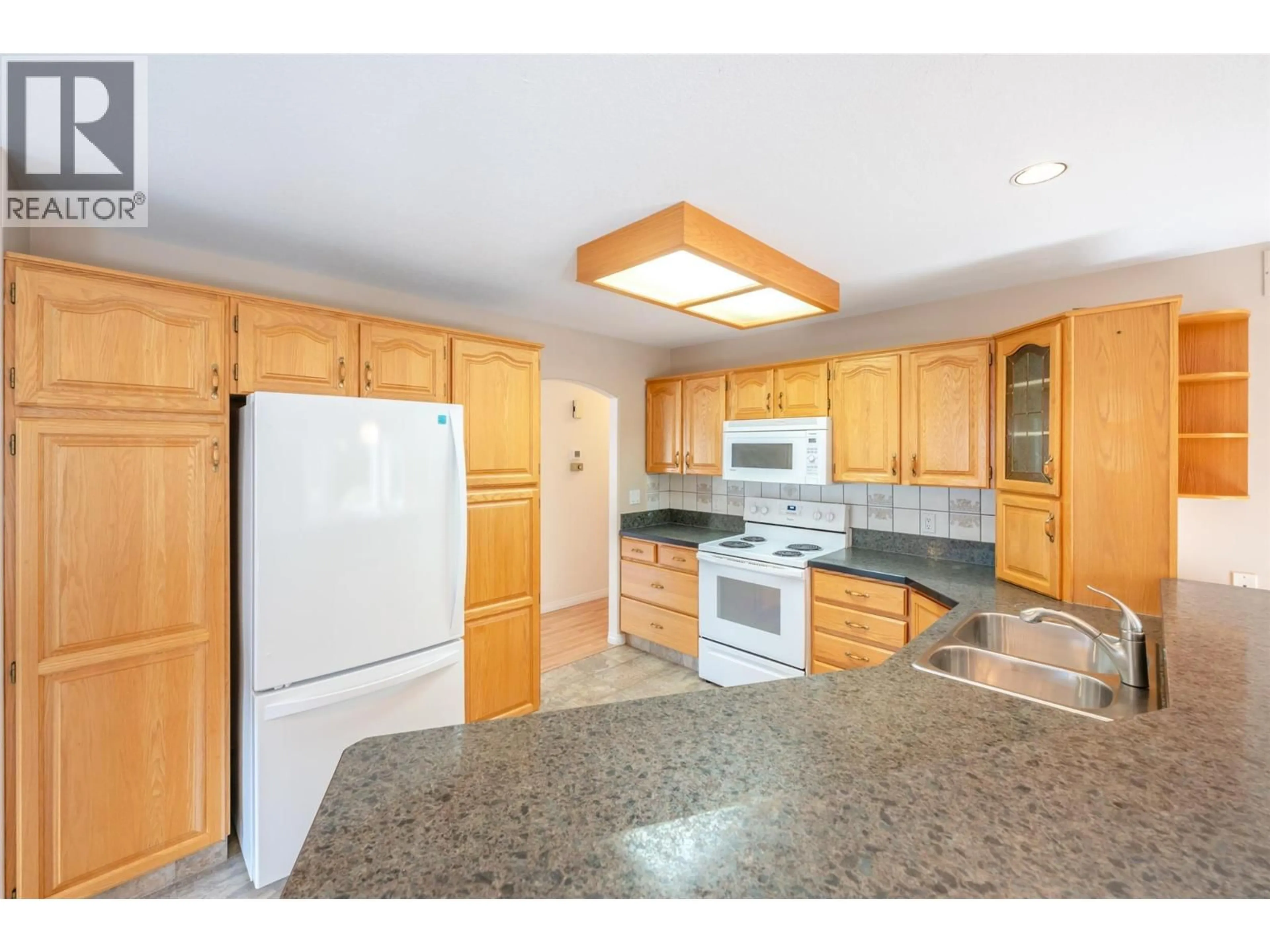 Standard kitchen, unknown for 5001 WELDON AVENUE, Summerland British Columbia V0H1Z9