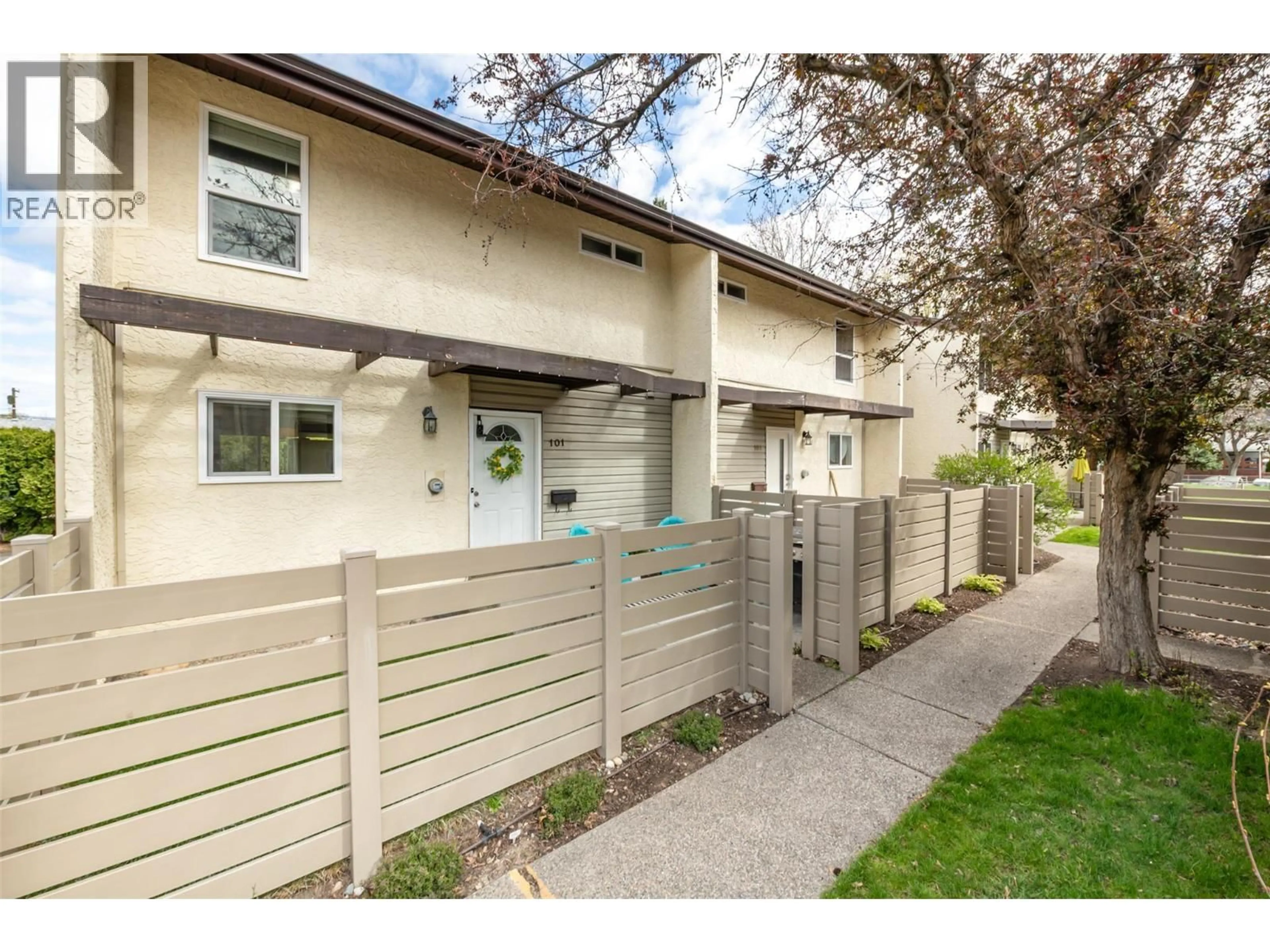 Unknown for 101 - 250 BRIARWOOD ROAD, Kelowna British Columbia V1X2G3