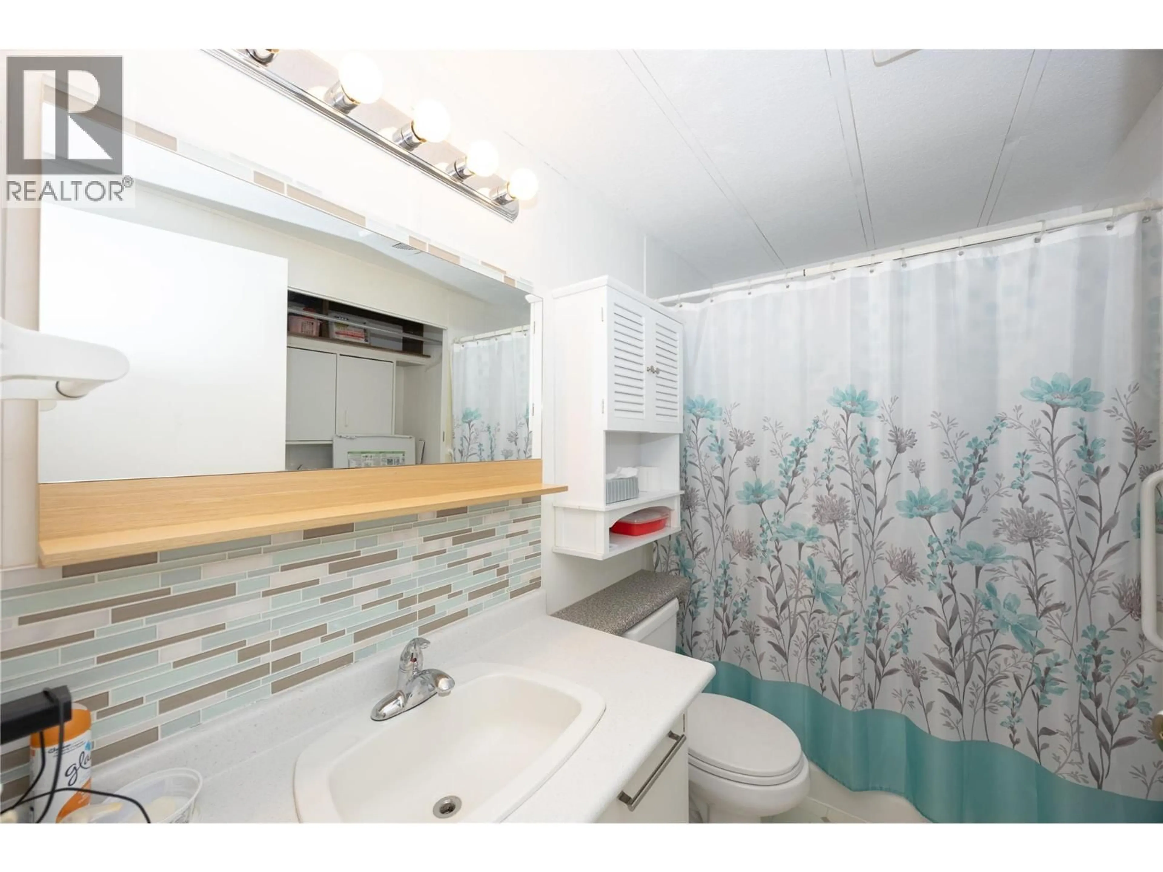 Standard bathroom, unknown for 85 - 3535 CASORSO ROAD, Kelowna British Columbia V1W3E1