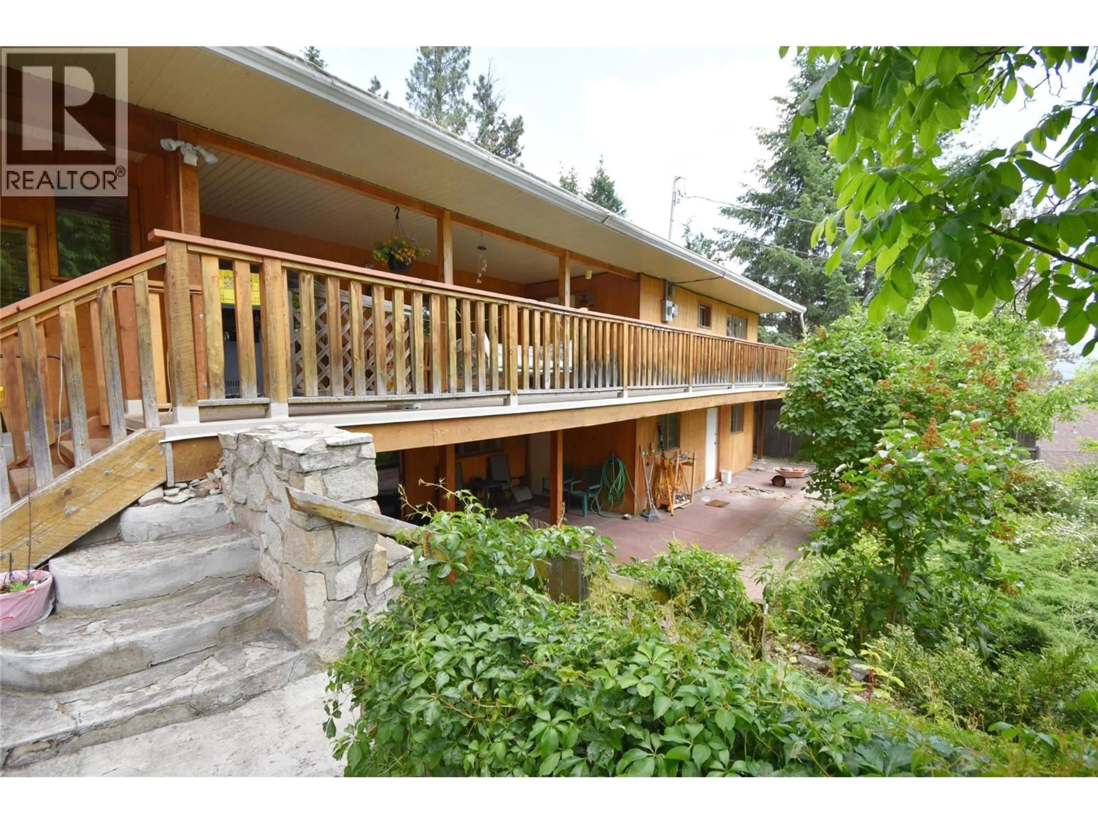 Patio, unknown for 382 KILDARE WAY, Vernon British Columbia V1H2C7