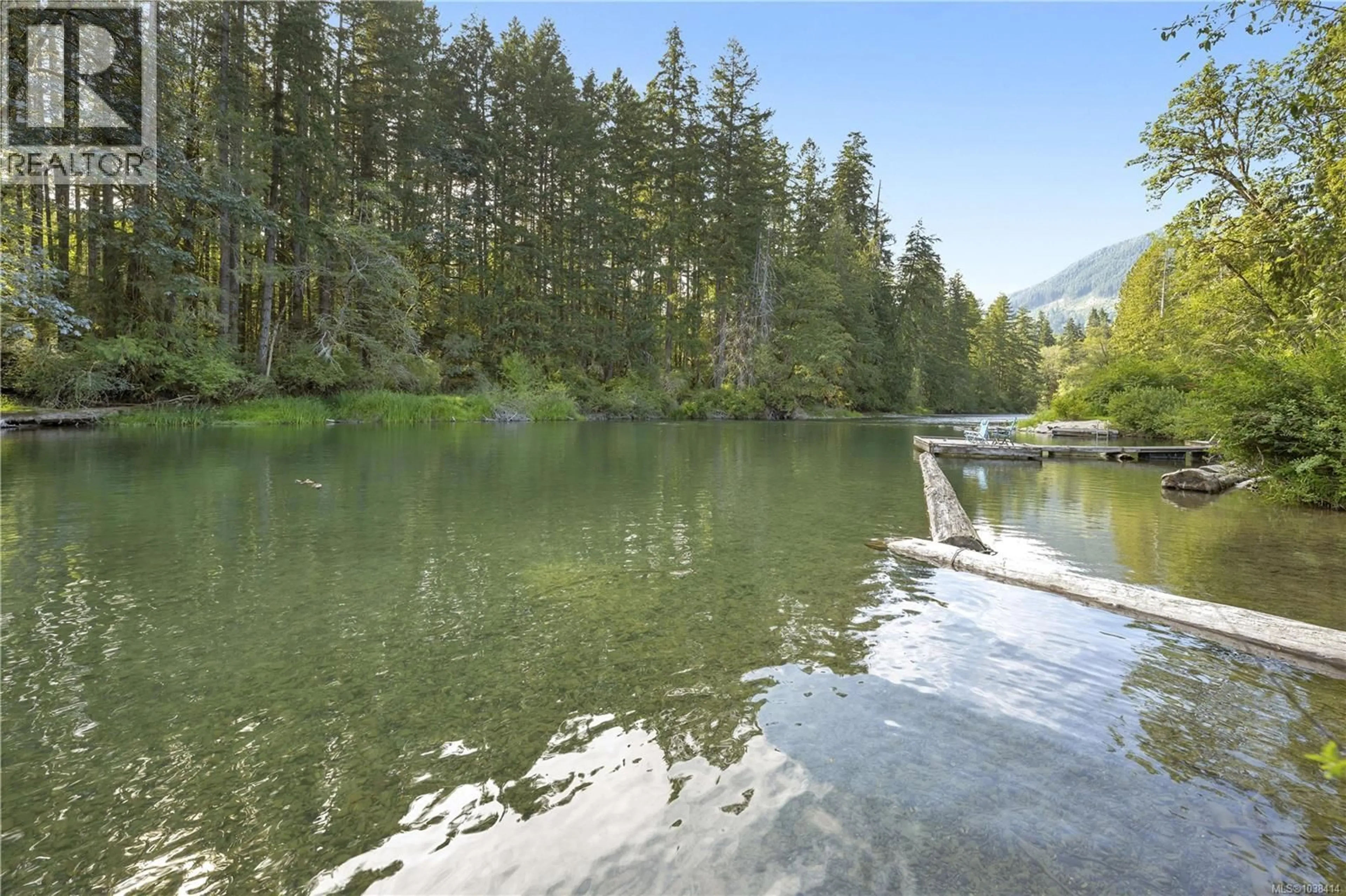 Pool for 7840 WENTWORTH ROAD, Lake Cowichan British Columbia V0R2G0