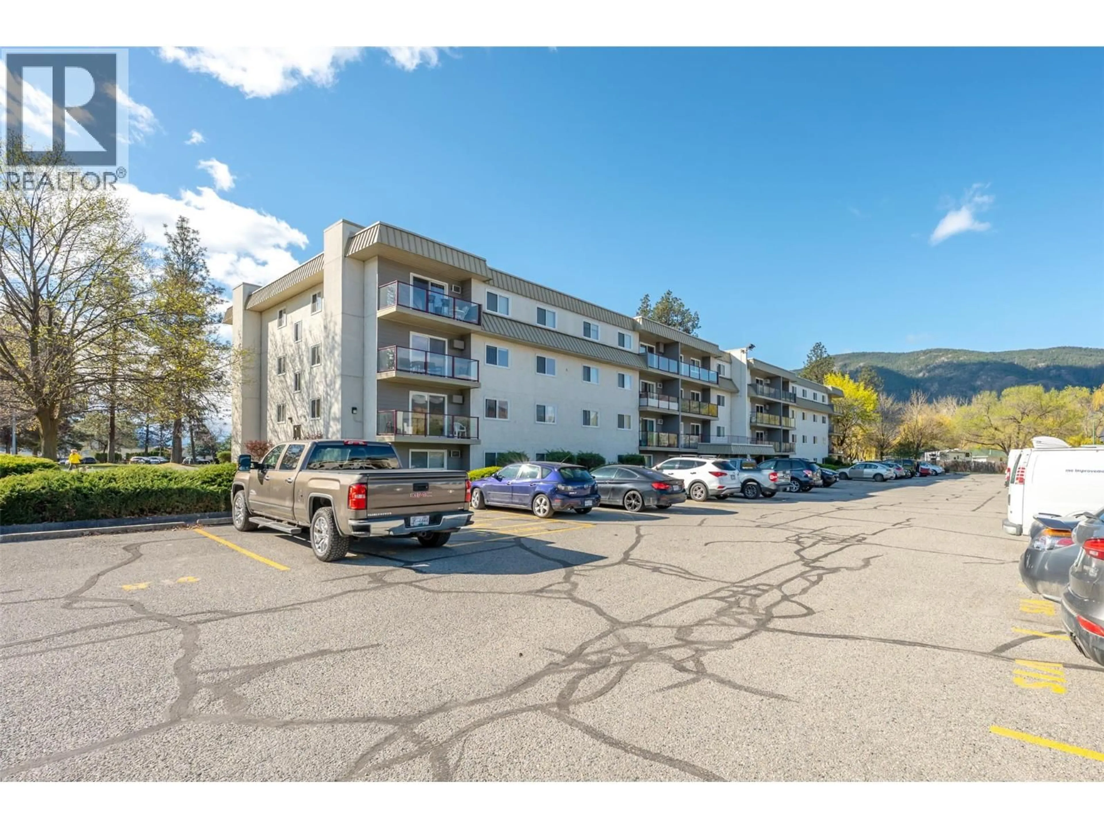 Unknown for 401 - 110 SKAHA PLACE, Penticton British Columbia V2A7L1