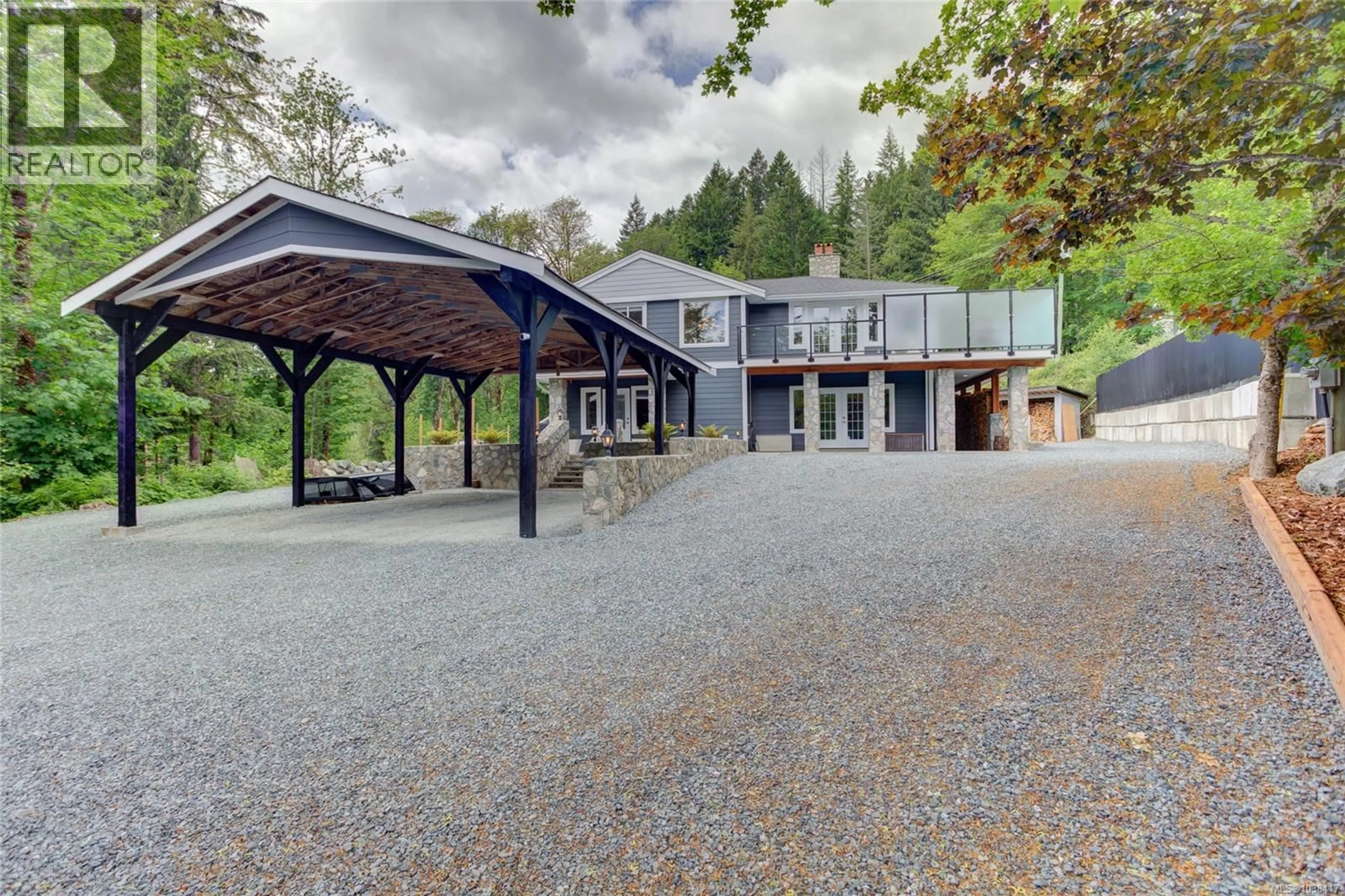 A pic from outside/outdoor area/front of a property/back of a property/a pic from drone, unknown for 8136 MIRACLE CLOSE, Youbou British Columbia V0R3E1