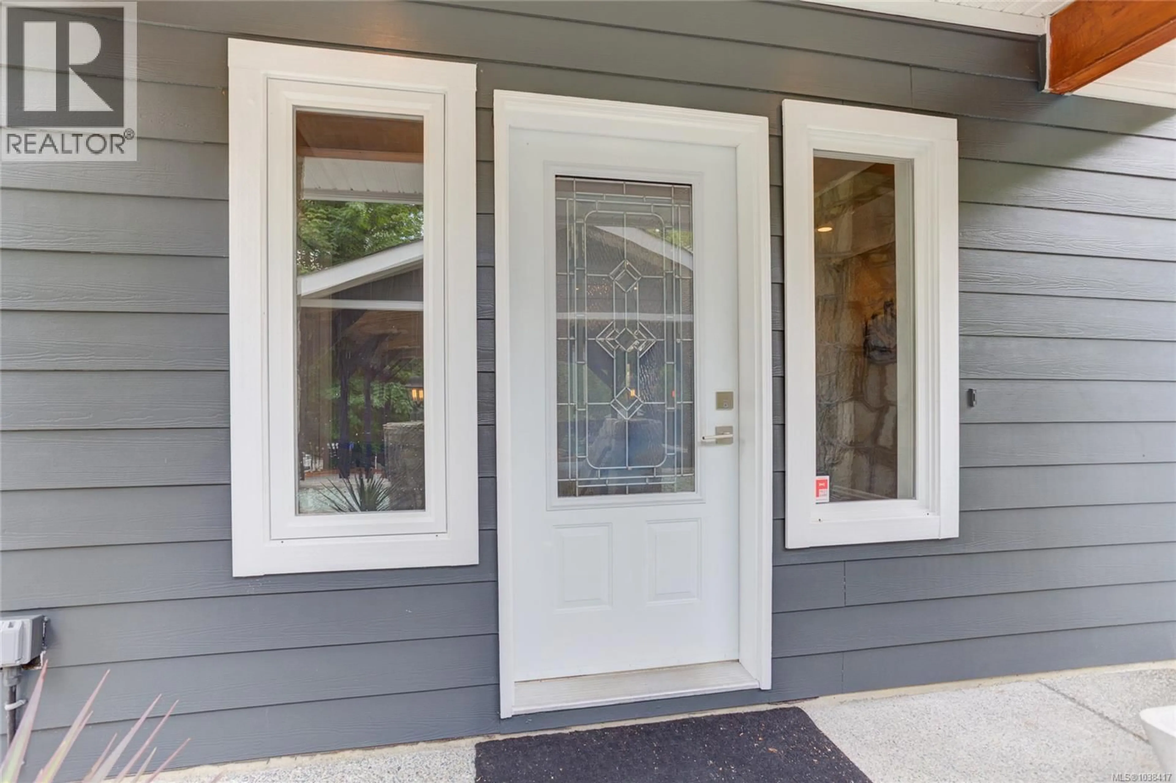 Home with vinyl exterior material, street for 8136 MIRACLE CLOSE, Youbou British Columbia V0R3E1